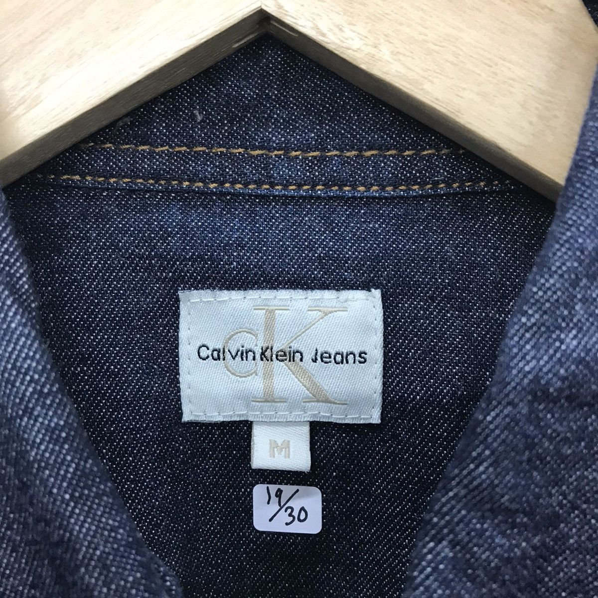 Calvin Klein × Vintage *Rare!! Vintage Calvin Klein Denim Jeans Button Shirt Size US M / EU 48-50 / 2 - 11 Thumbnail