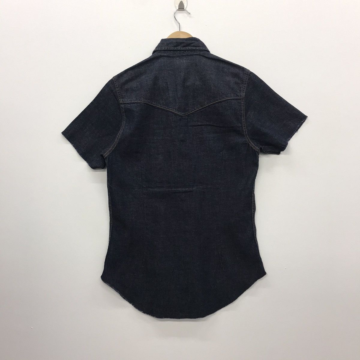 Calvin Klein × Vintage *Rare!! Vintage Calvin Klein Denim Jeans Button Shirt Size US M / EU 48-50 / 2 - 9 Thumbnail