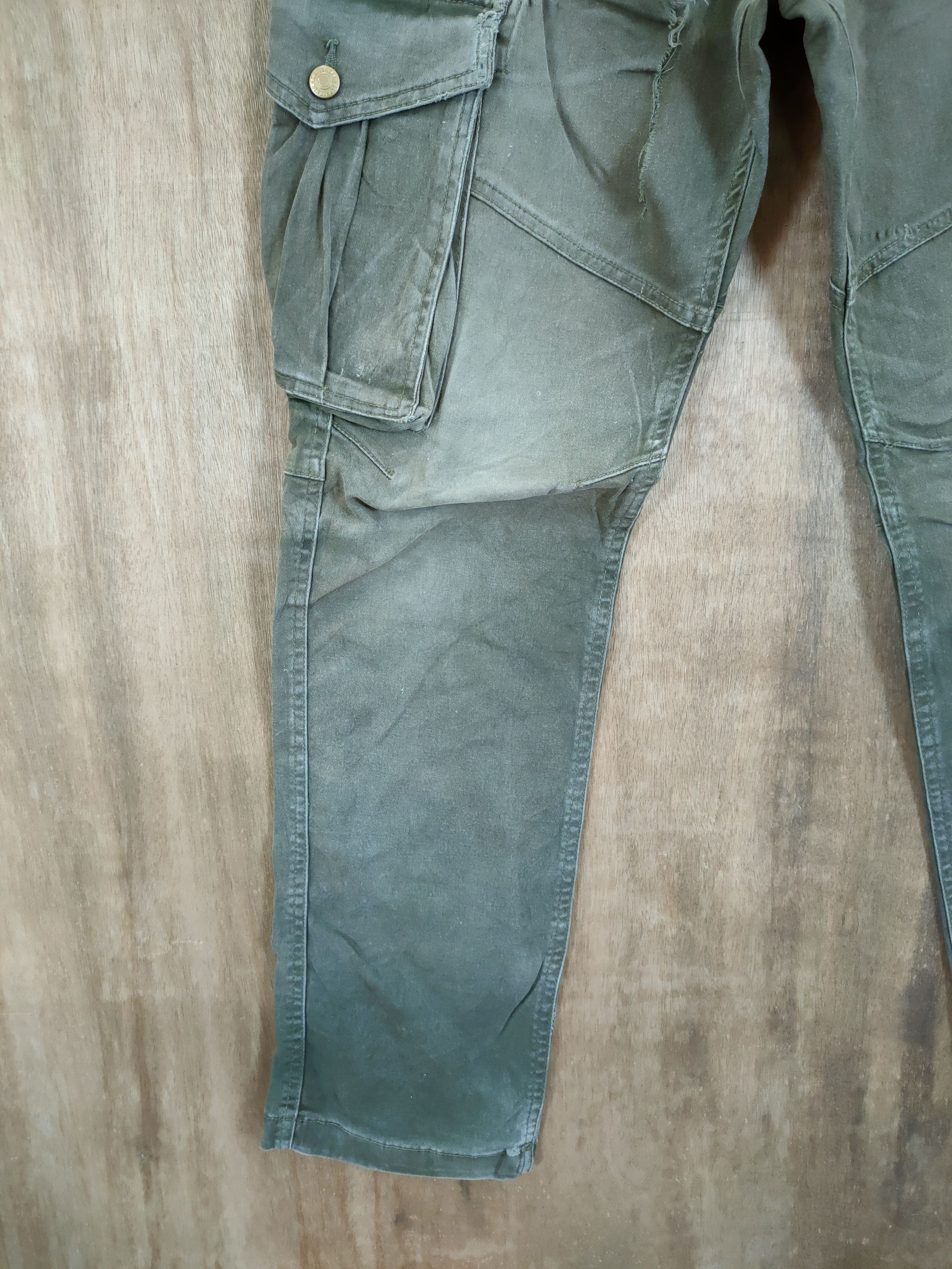 Japanese Brand DL Geride distressed faded multi pocket cargo pants #46-807 Size US 31 - 3 Thumbnail