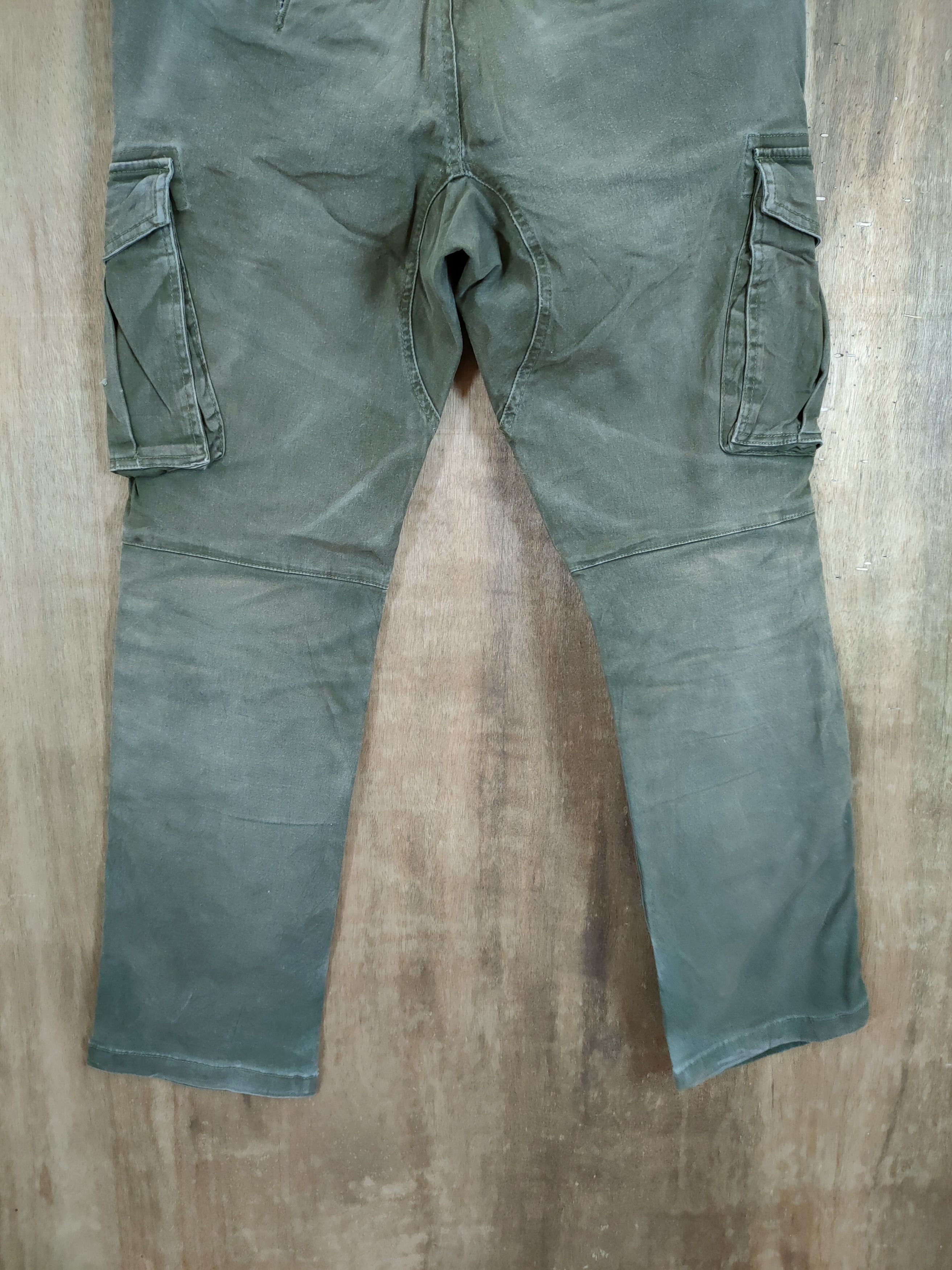 Japanese Brand DL Geride distressed faded multi pocket cargo pants #46-807 Size US 31 - 8 Thumbnail