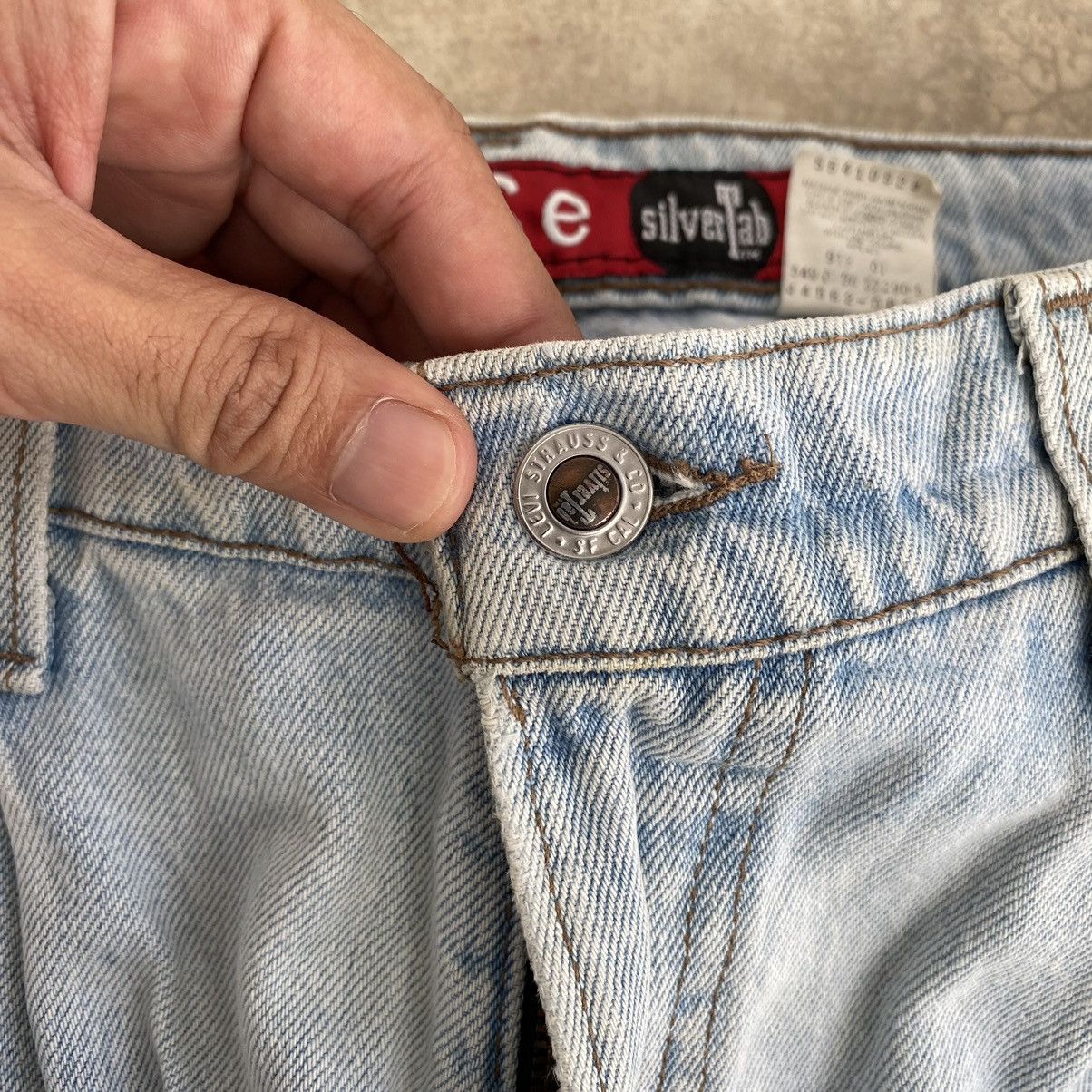 Levi's VTG 1996 Levis Silvertab Light Blue Loose Dirty Denim Jeans Size US 34 / EU 50 - 9 Thumbnail