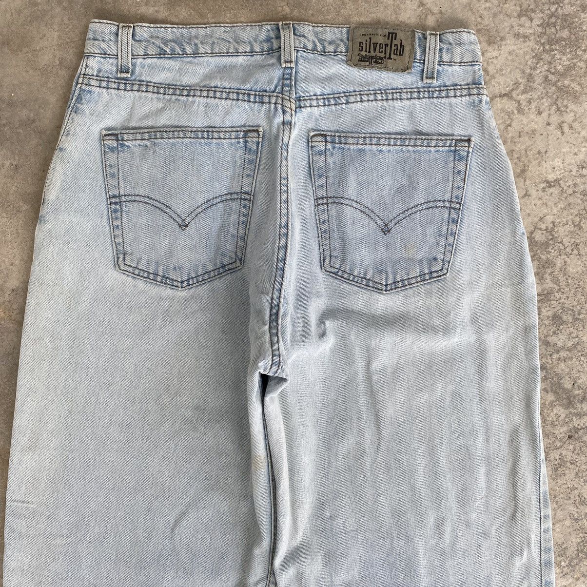 Levi's VTG 1996 Levis Silvertab Light Blue Loose Dirty Denim Jeans Size US 34 / EU 50 - 16 Thumbnail
