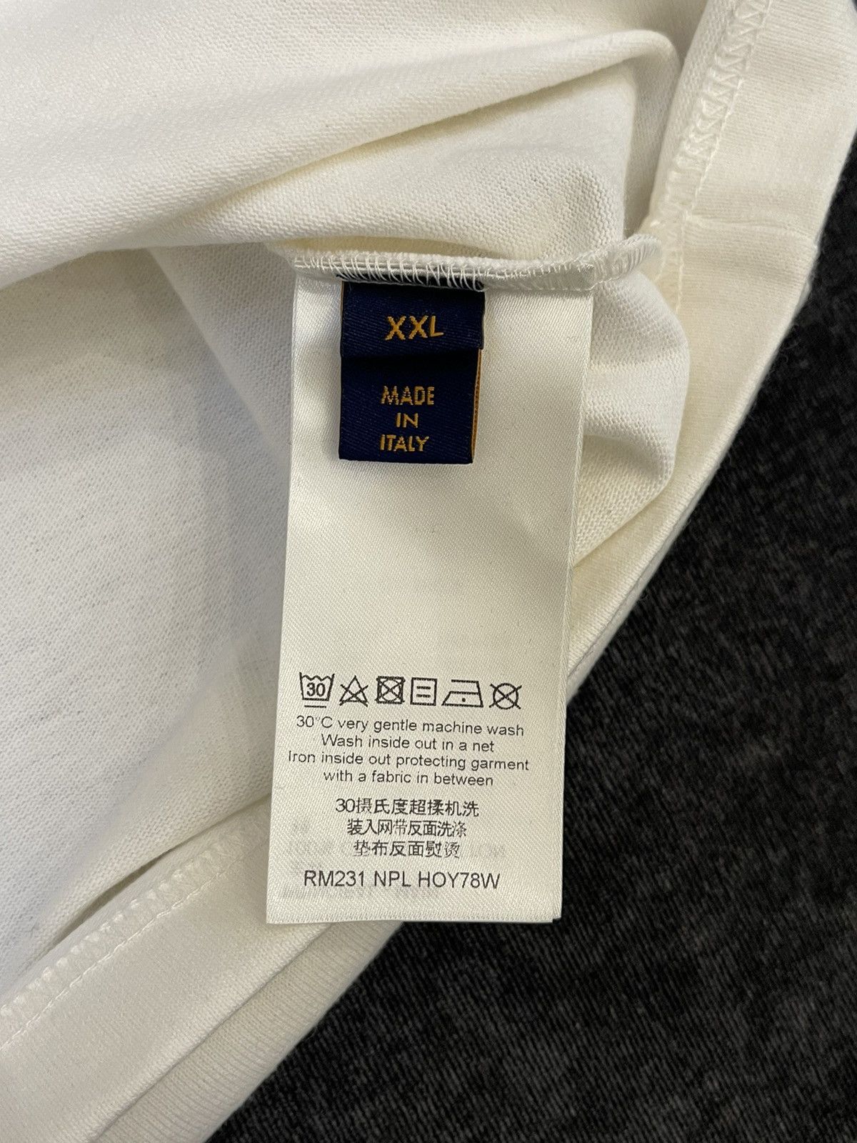 Louis Vuitton Louis Vuitton LV Rainbow Studio Homme 1854 White T-Shirt Size US XXL / EU 58 / 5 - 9 Thumbnail
