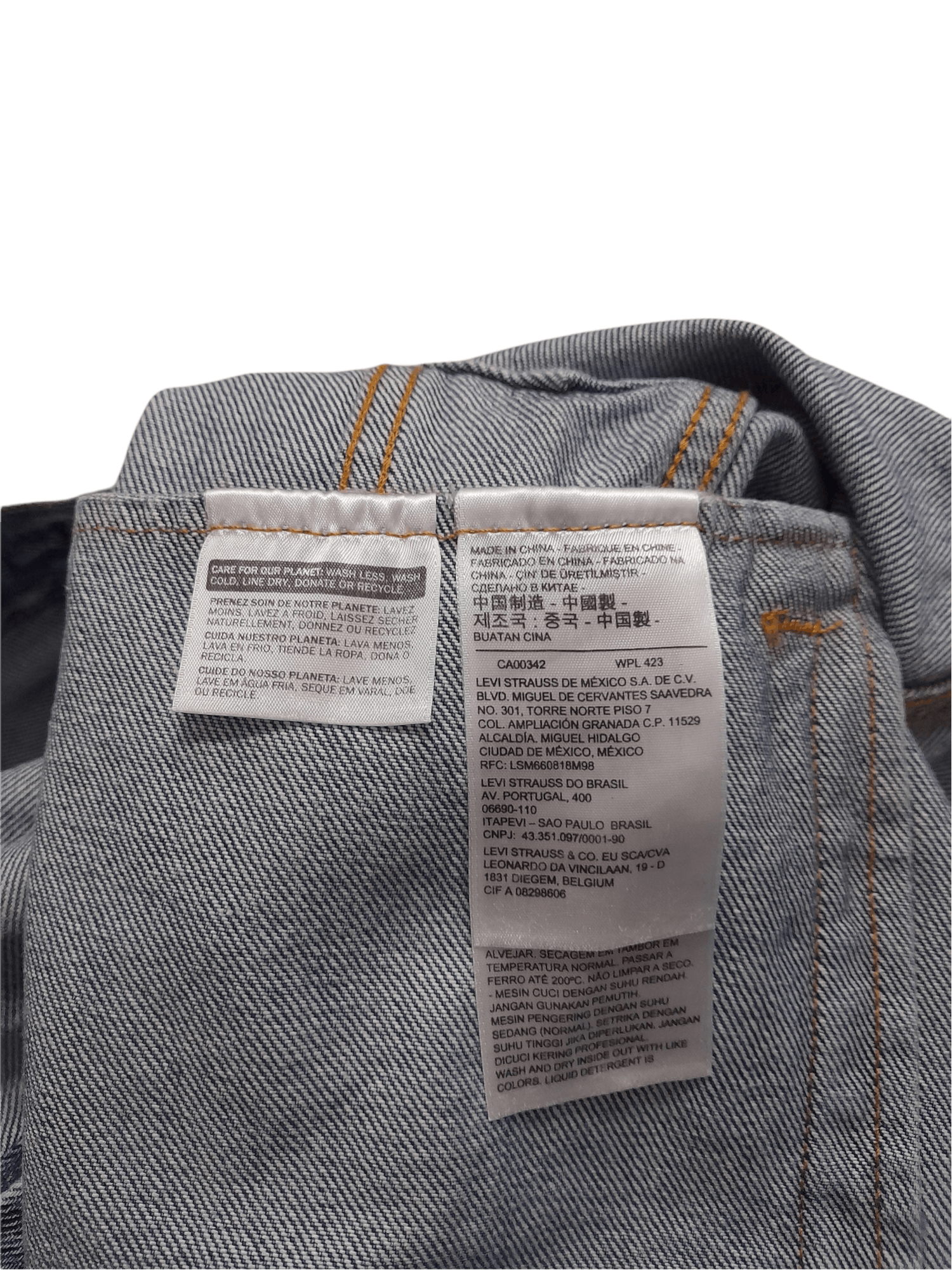 Levi's Levis R Distressed Trucker Denim (D772) Size US S / EU 44-46 / 1 - 10 Thumbnail