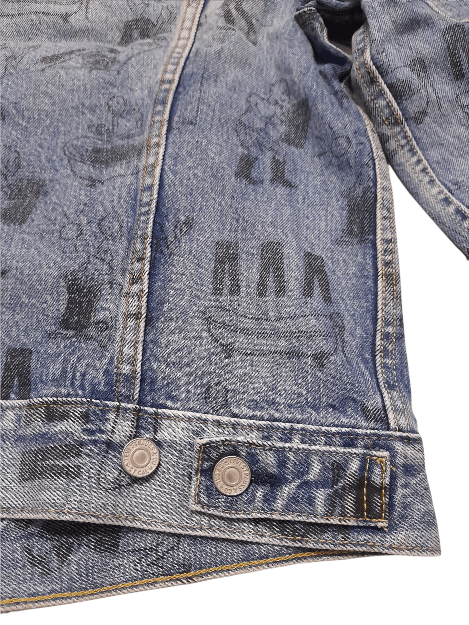 Levi's Levis R Distressed Trucker Denim (D772) Size US S / EU 44-46 / 1 - 9 Thumbnail