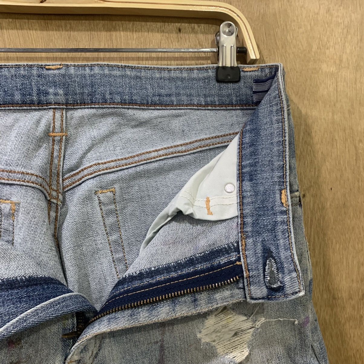 Edwin × Japanese Brand EDWIN 403 Vintage 90s Paint Splatter Distressed Denim Jeans Size US 31 - 21 Thumbnail