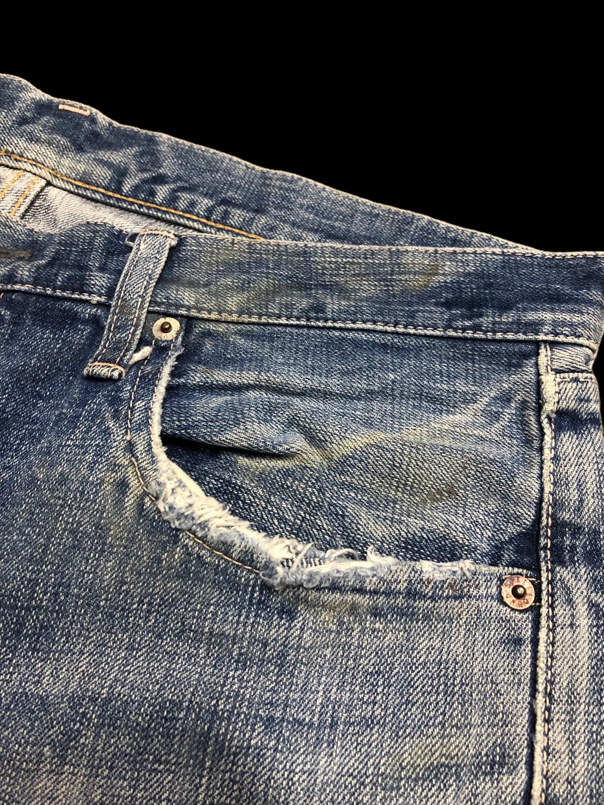 Spellbound DAMAGED DIRTY DISTRESSED DENIM Size US 35 - 17 Thumbnail