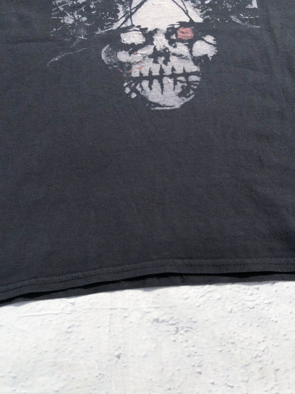 Band Tees Vintage 2000s New Model Army Anger is Stronger Than Fear Tee Size US L / EU 52-54 / 3 - 8 Thumbnail
