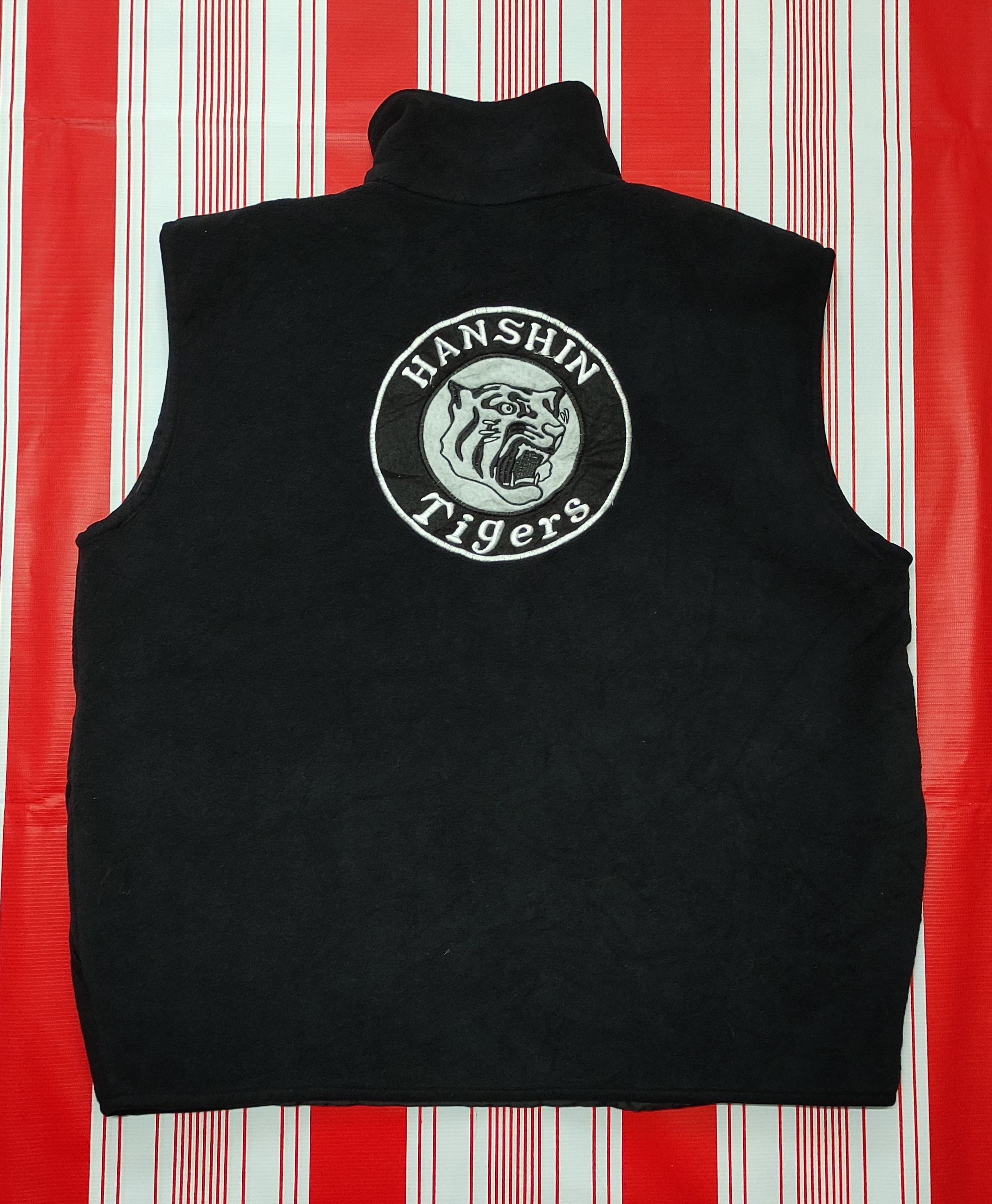 Japanese Brand × Sports Specialties × Vintage Vintage Hanshin Tigers fleece vest Baseball Size US XL / EU 56 / 4 - 1 Thumbnail