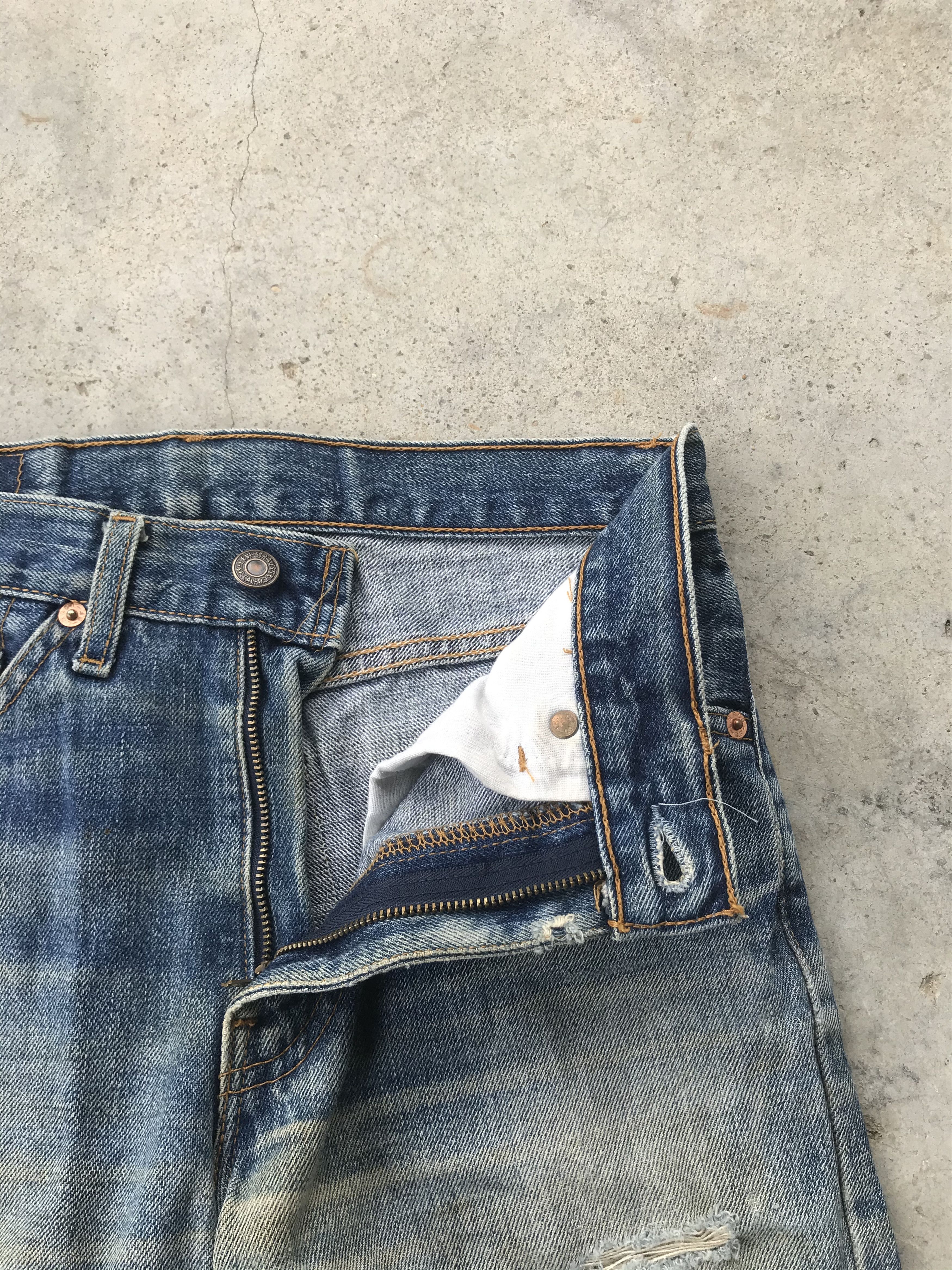 Levi's Vintage Levi's 517 rusty wash distressed denim jeans Size US 28 / EU 44 - 4 Thumbnail