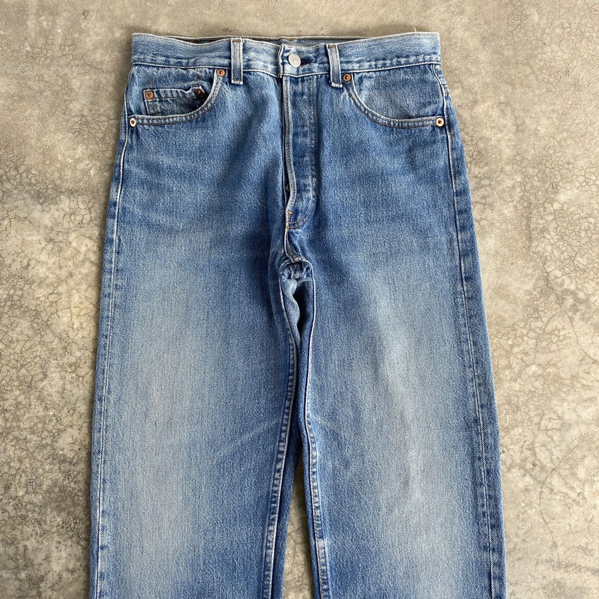 Levi's Vintage 90’s Levis 501xx Faded Stonewashed Denim Jeans Size US 29 - 3 Thumbnail