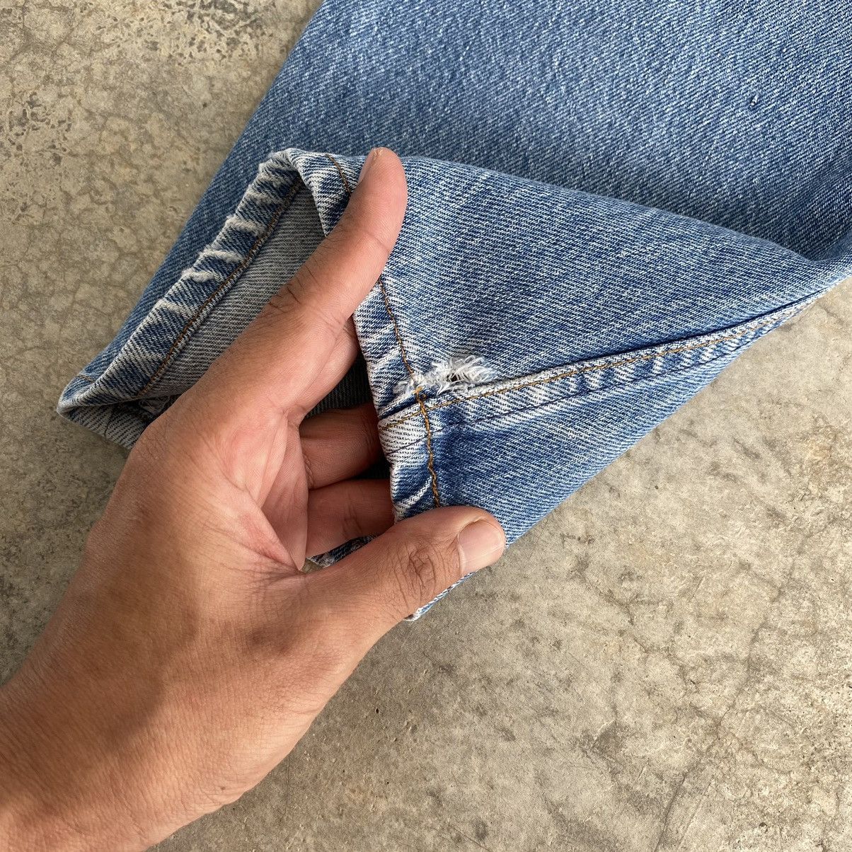 Levi's Vintage 90’s Levis 501xx Faded Stonewashed Denim Jeans Size US 29 - 17 Thumbnail