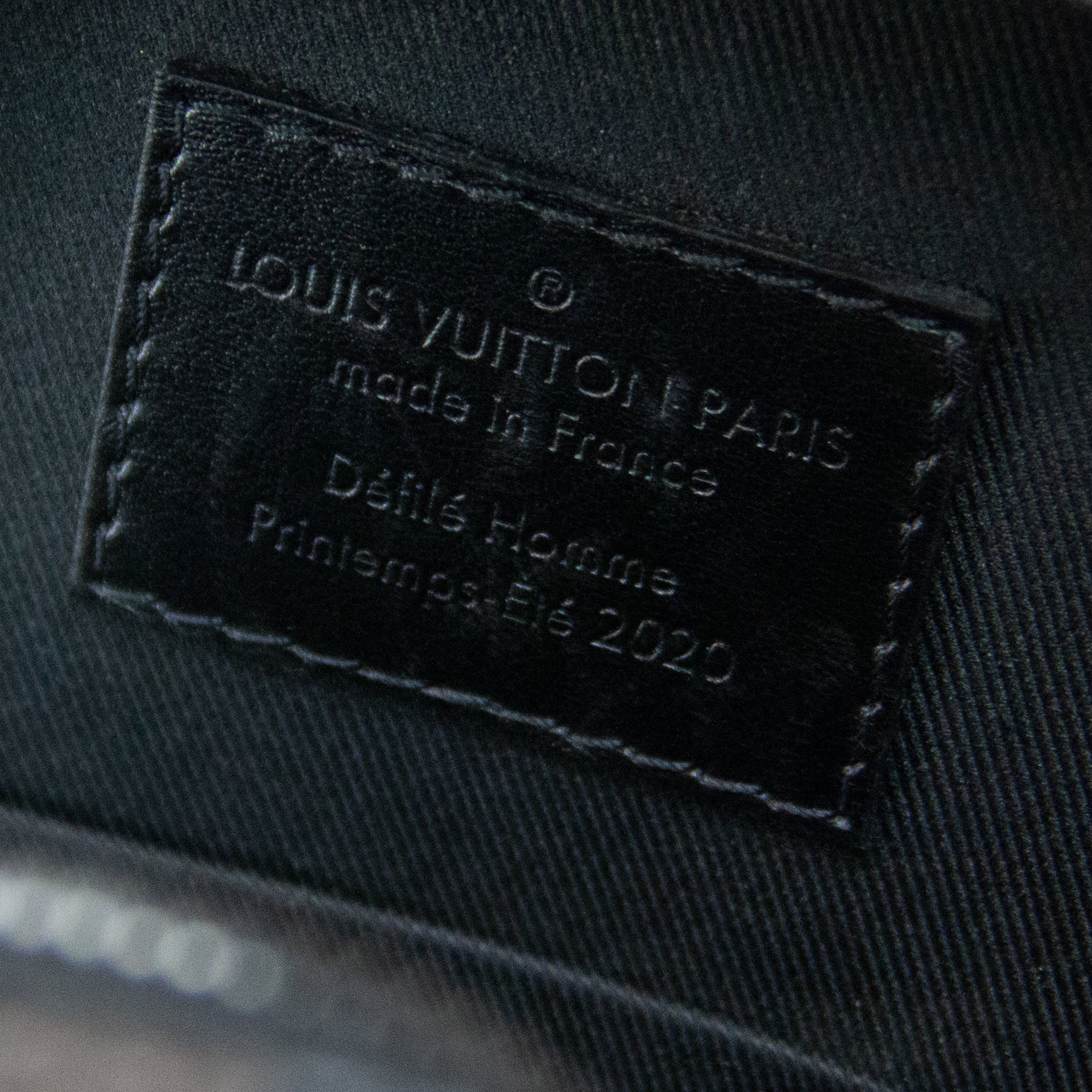 Louis Vuitton LOUIS VUITTON 3D LOGO VERTICAL SOFT TRUNK Size ONE SIZE - 7 Thumbnail