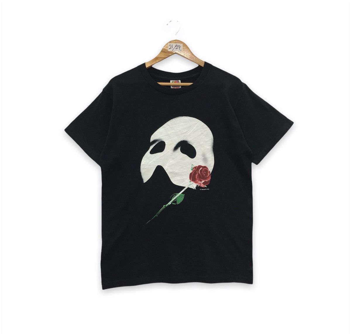 Fruit Of The Loom × Vintage *Rare!! Vintage Phantom Of The Opera Graphic Tee Size US M / EU 48-50 / 2 - 1 Thumbnail