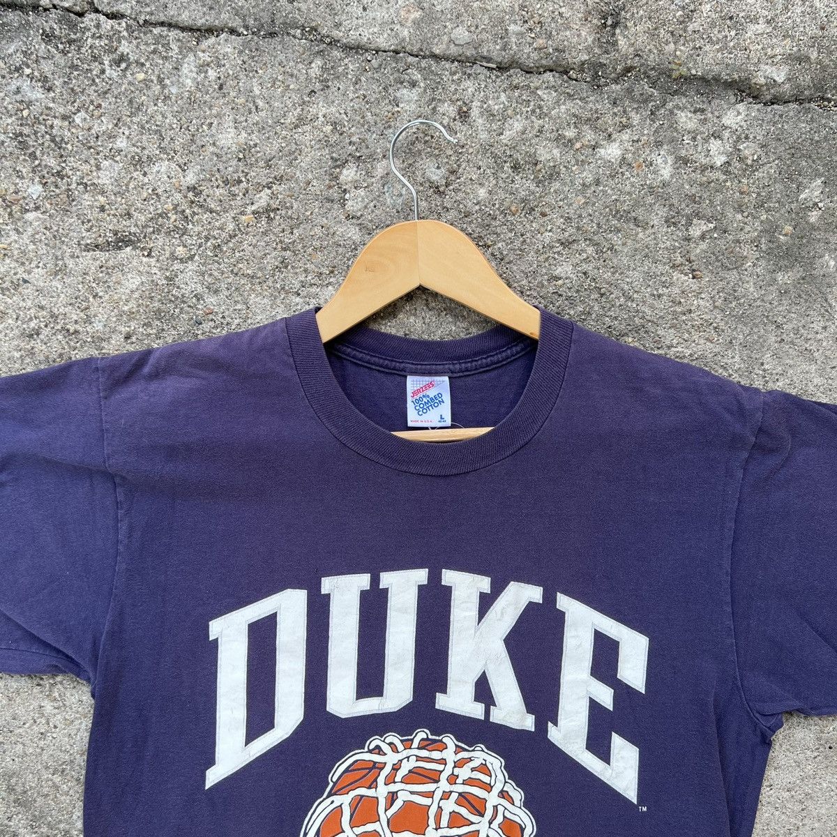 NCAA × Vintage Vintage Duke Blue Men Basketball NCAA Championship Tshirt Size US L / EU 52-54 / 3 - 3 Thumbnail