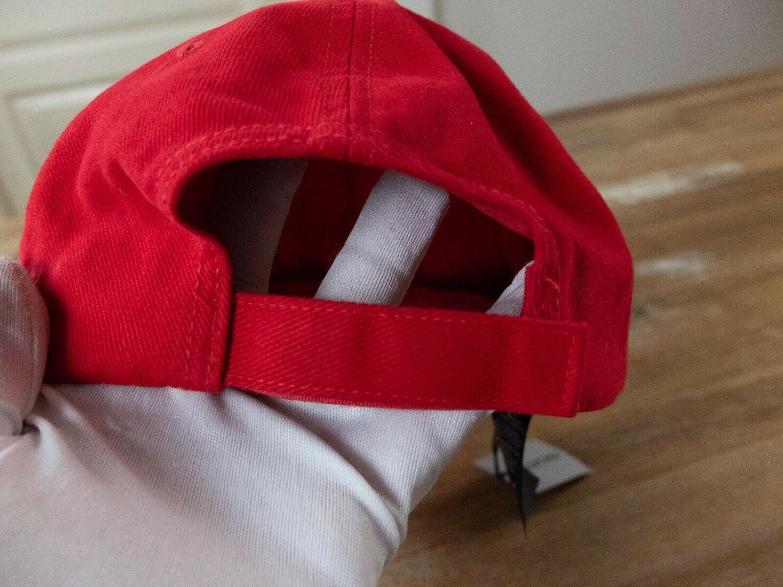 Balenciaga $495 BALENCIAGA red Tattoo Visor baseball cap hat - Large Size ONE SIZE - 5 Thumbnail