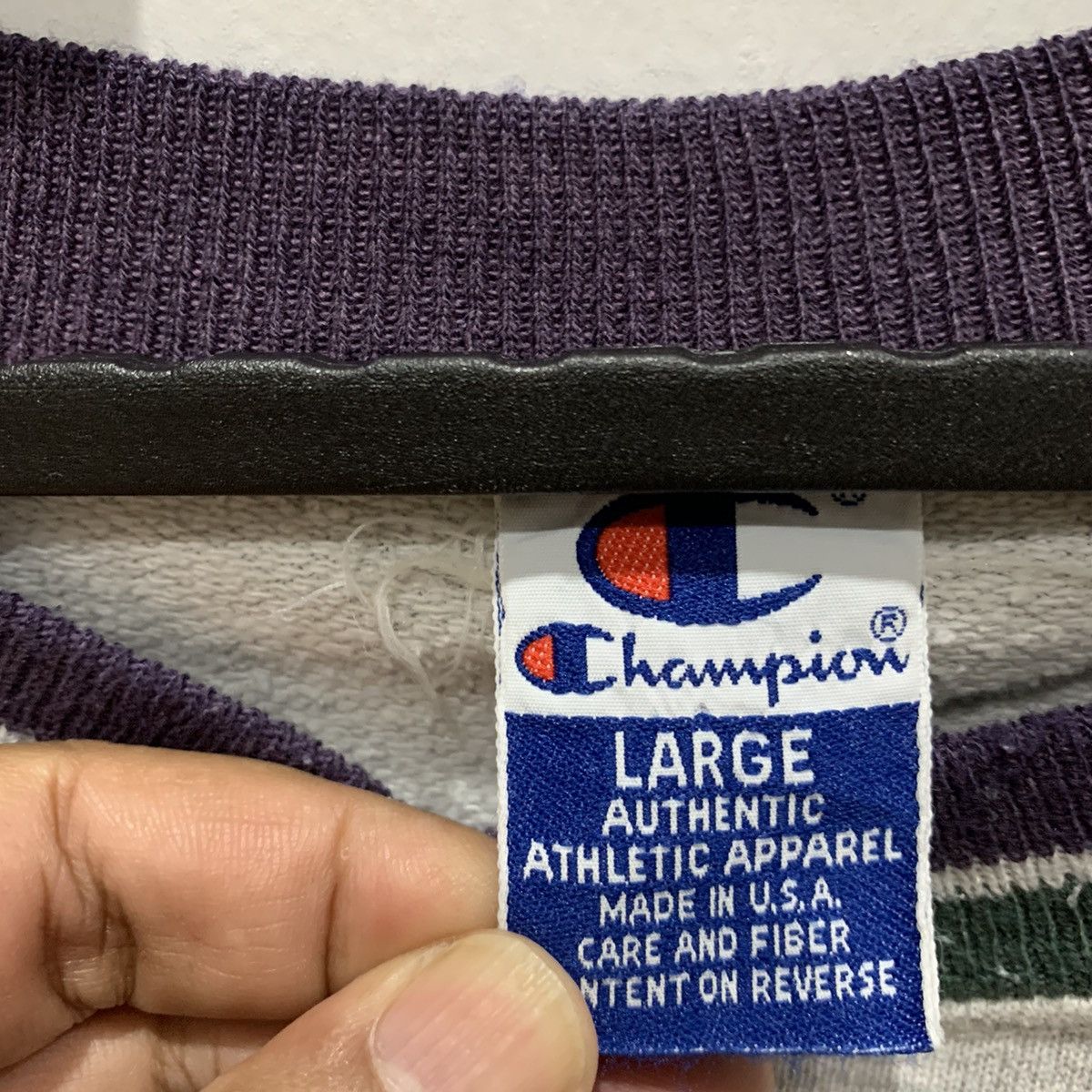 Champion CHAMPION ( Early 90’s ) Sweatshirt Size L Fit XL Size US XL / EU 56 / 4 - 7 Thumbnail