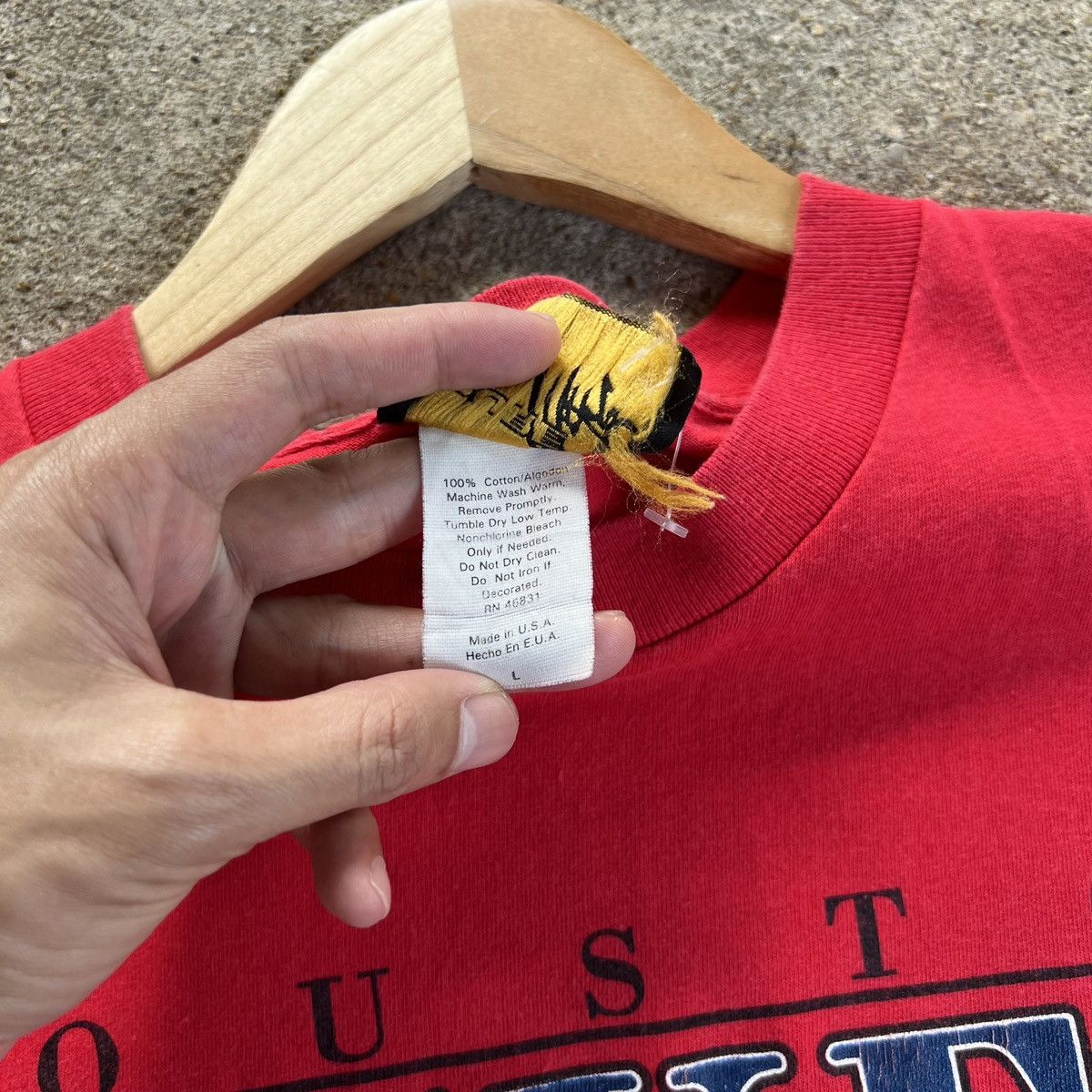 NBA × Vintage Vintage NBA Houston Rockets Tshirt Size US L / EU 52-54 / 3 - 9 Thumbnail