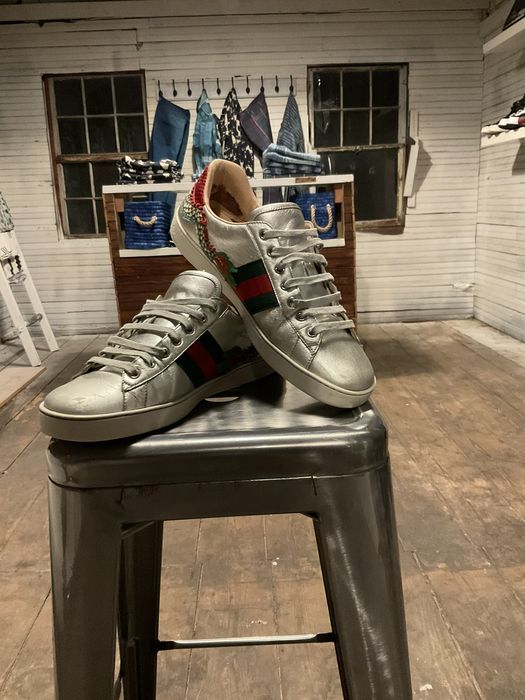 Gucci silver hot sale dragon sneakers