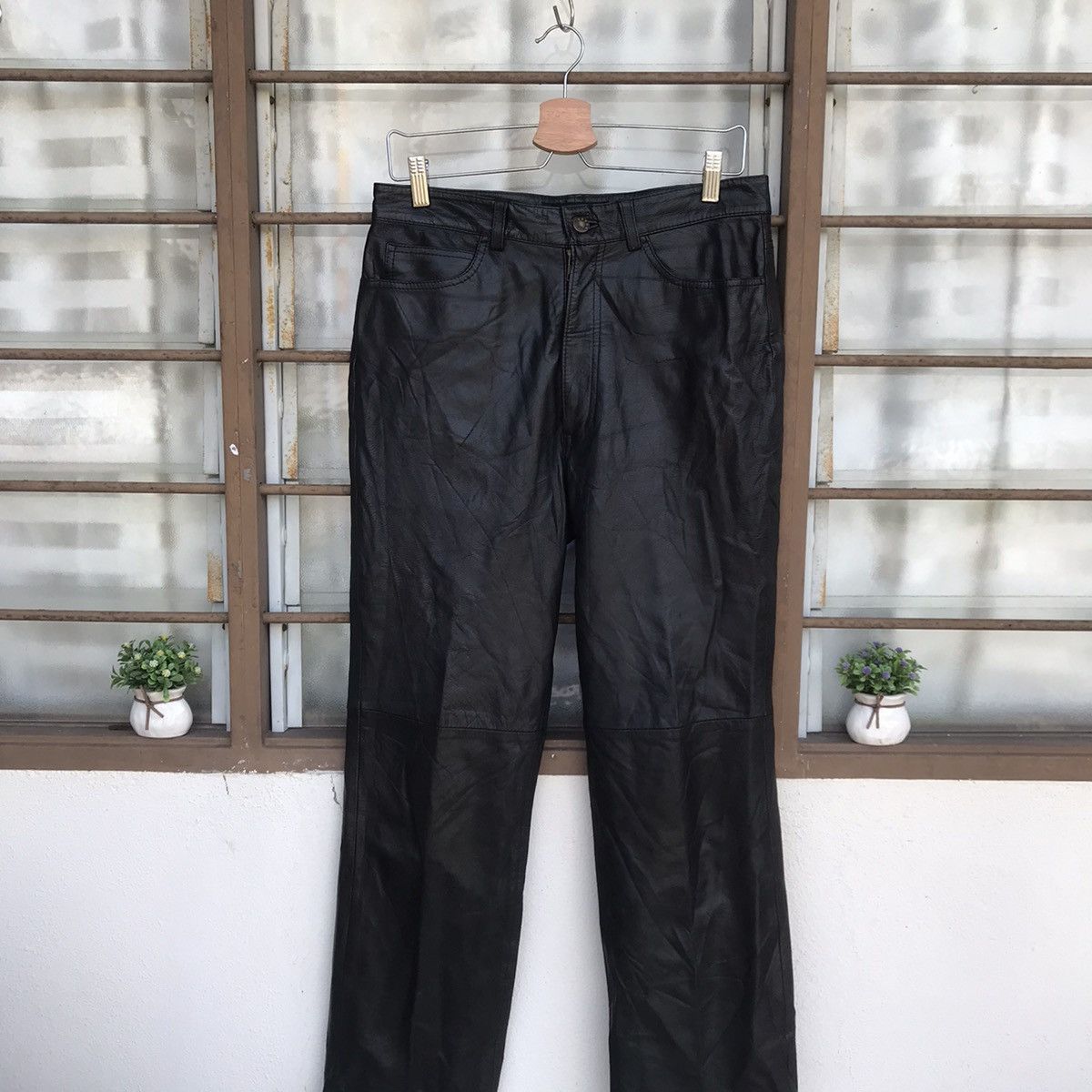 Designer × Leather Designer Coggiola men Leather pant waist 31 inch Size US 31 - 3 Thumbnail