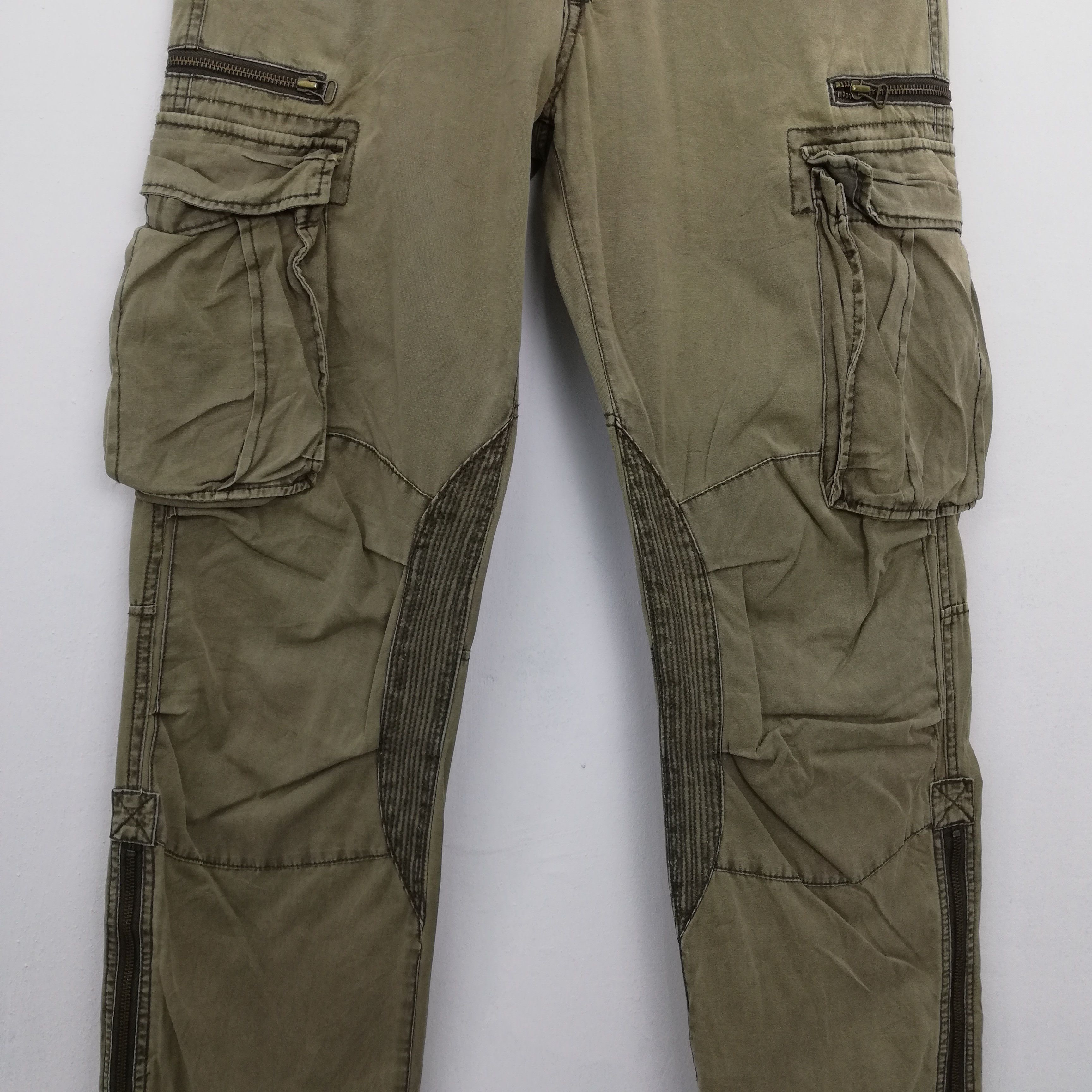 Avirex × Designer × Japanese Brand 💥AVIREX MULTI UTILITY ARMY CARGO PANTS HYPERBEAST #0386 DP Size US 33 - 10 Thumbnail