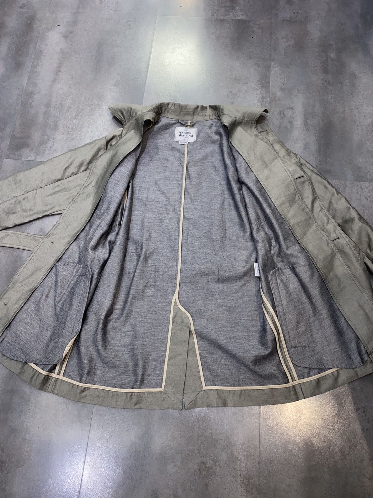 Vivienne Westwood FW13 Vivienne Westwood Gray Short Trench Coat Size US M / EU 48-50 / 2 - 13 Thumbnail