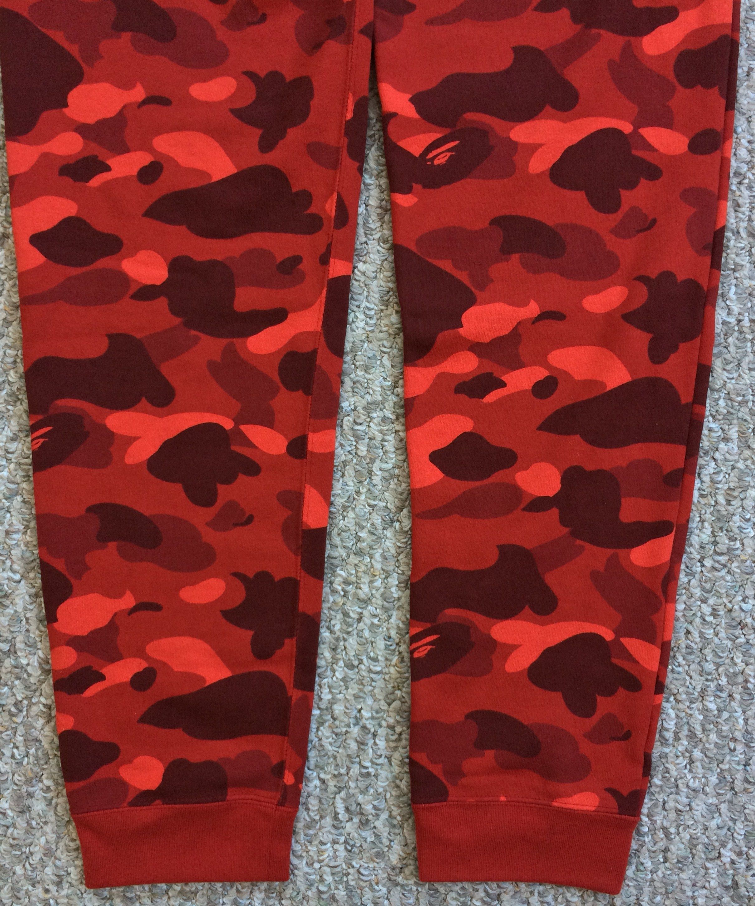 Bape NEW Bape Red Camo Sweatpants size XL Size US 34 / EU 50 - 9 Thumbnail