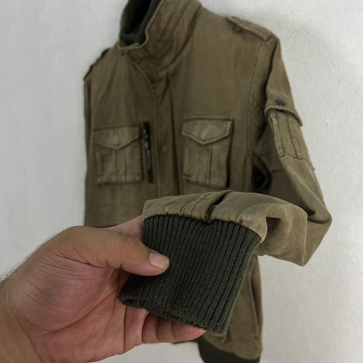 Japanese Brand VINTAGE V-MEN MULTI POCKET CARGO JACKET JAPAN MADE Size US L / EU 52-54 / 3 - 6 Thumbnail