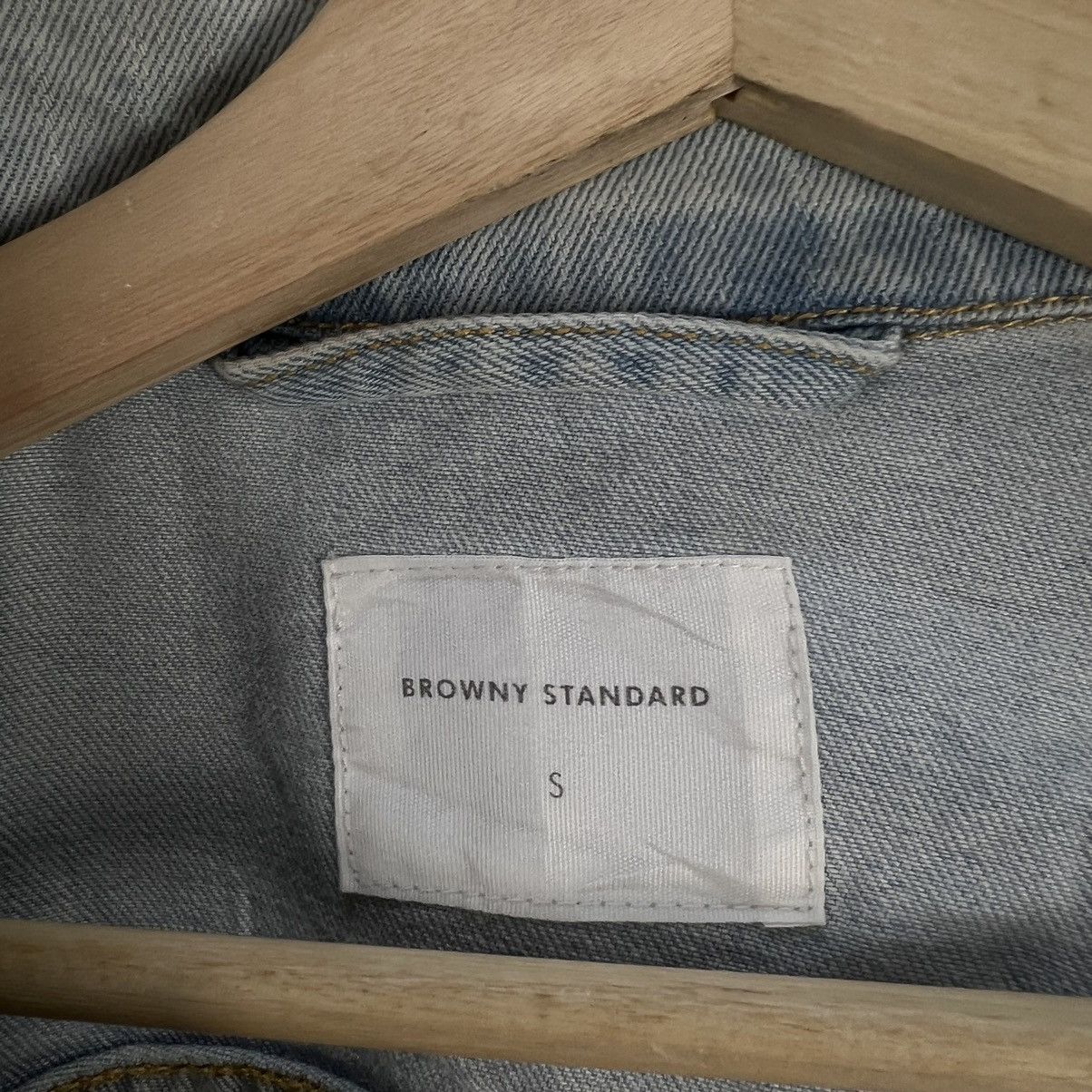 Japanese Brand RARE DISTRESSED DENIM TRUCKER JACKET BROWNY STANDARD JAPAN Size S / US 4 / IT 40 - 12 Thumbnail