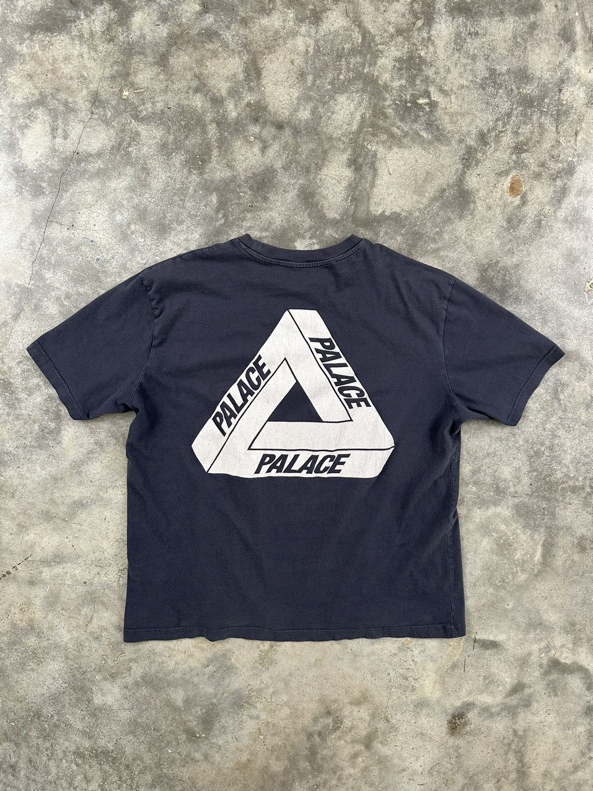 image of Palace Navy " P " Tri Ferg Tee 2Xl / Uk, Men's