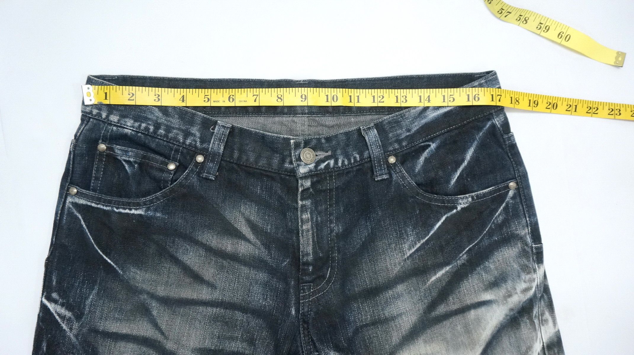 Japanese Brand Dope Vtg Tornado Mart Japan Distressed Lowrise Worn Jeans Size US 34 / EU 50 - 18 Thumbnail