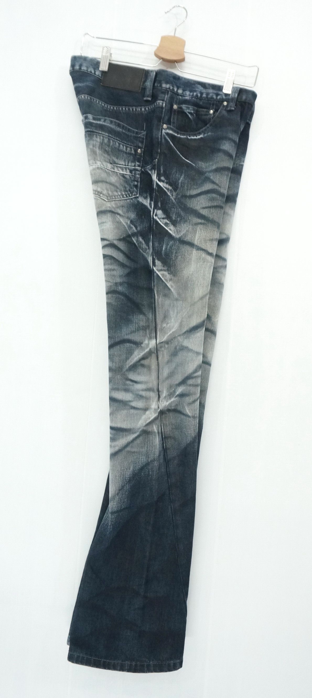 Japanese Brand Dope Vtg Tornado Mart Japan Distressed Lowrise Worn Jeans Size US 34 / EU 50 - 3 Thumbnail