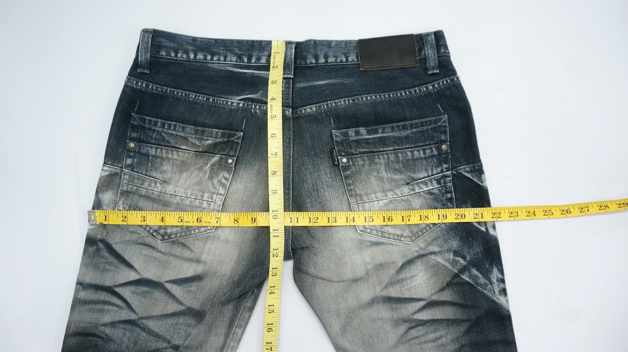 Japanese Brand Dope Vtg Tornado Mart Japan Distressed Lowrise Worn Jeans Size US 34 / EU 50 - 17 Thumbnail