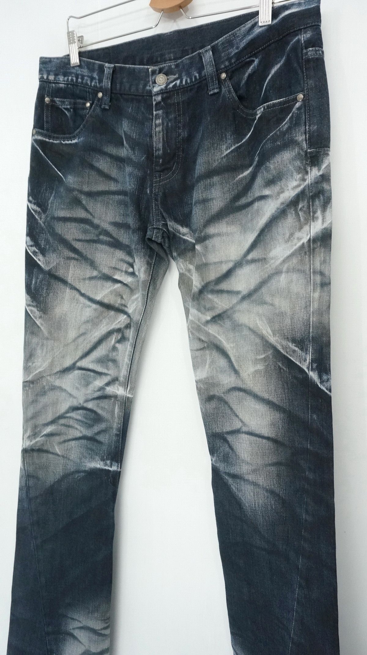Japanese Brand Dope Vtg Tornado Mart Japan Distressed Lowrise Worn Jeans Size US 34 / EU 50 - 8 Thumbnail