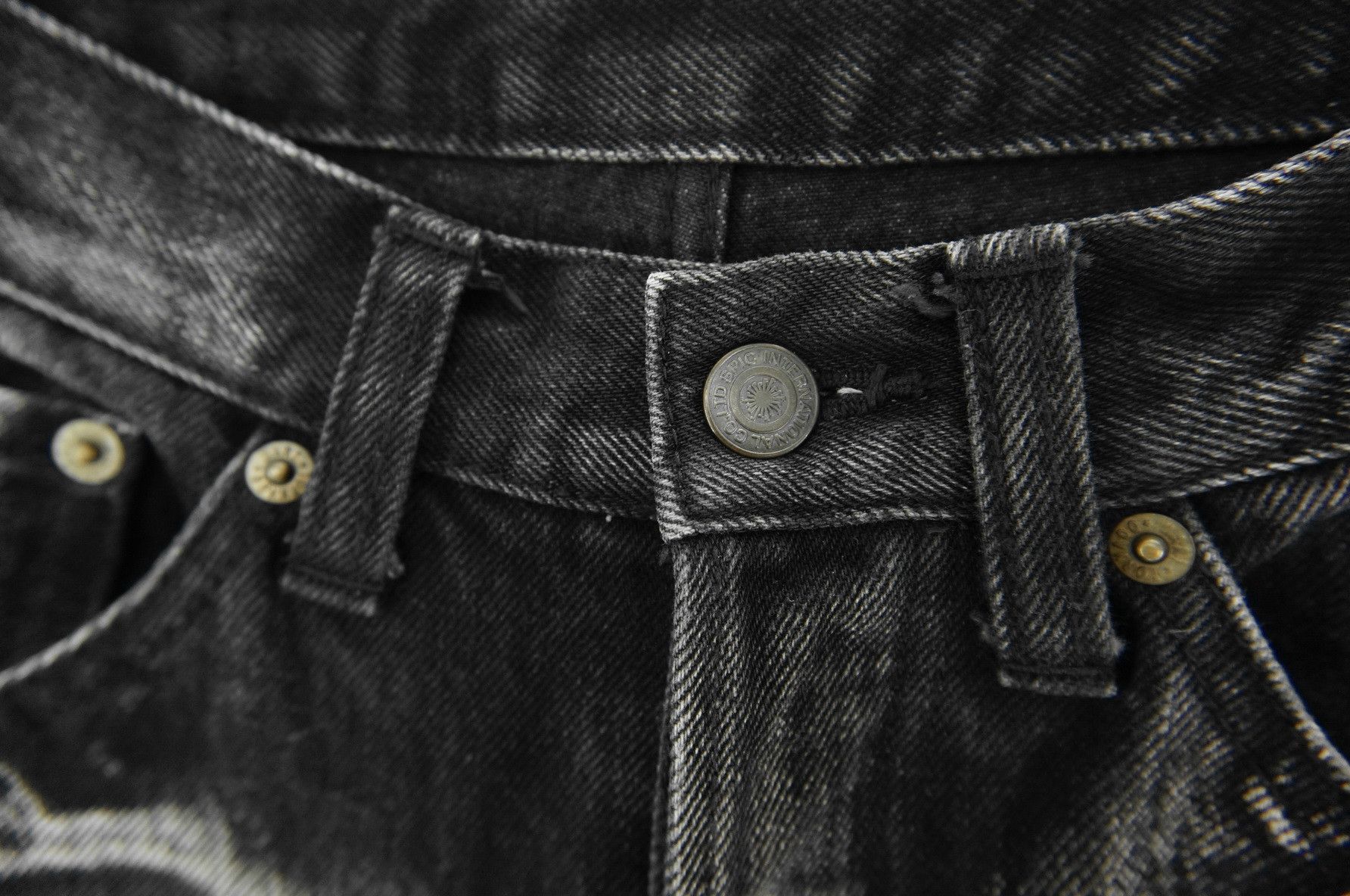 Tornado Mart DopeVtg🇯🇵TORNADO MART Distressed Short rise Flared Jeans Size US 28 / EU 44 - 7 Thumbnail
