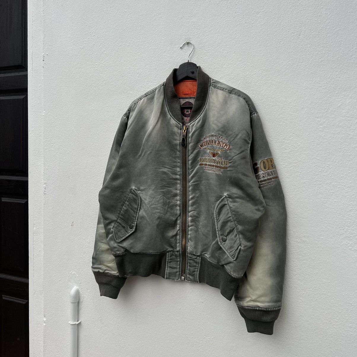 Japanese Brand VINTAGE MAG OP. CREATIVE STAFF BOMBER JACKET BIG LOGO Size US M / EU 48-50 / 2 - 2 Thumbnail