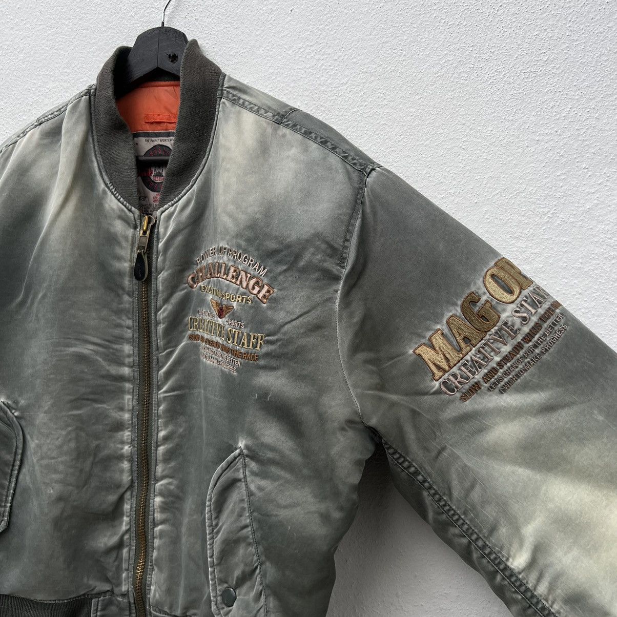 Japanese Brand VINTAGE MAG OP. CREATIVE STAFF BOMBER JACKET BIG LOGO Size US M / EU 48-50 / 2 - 7 Thumbnail