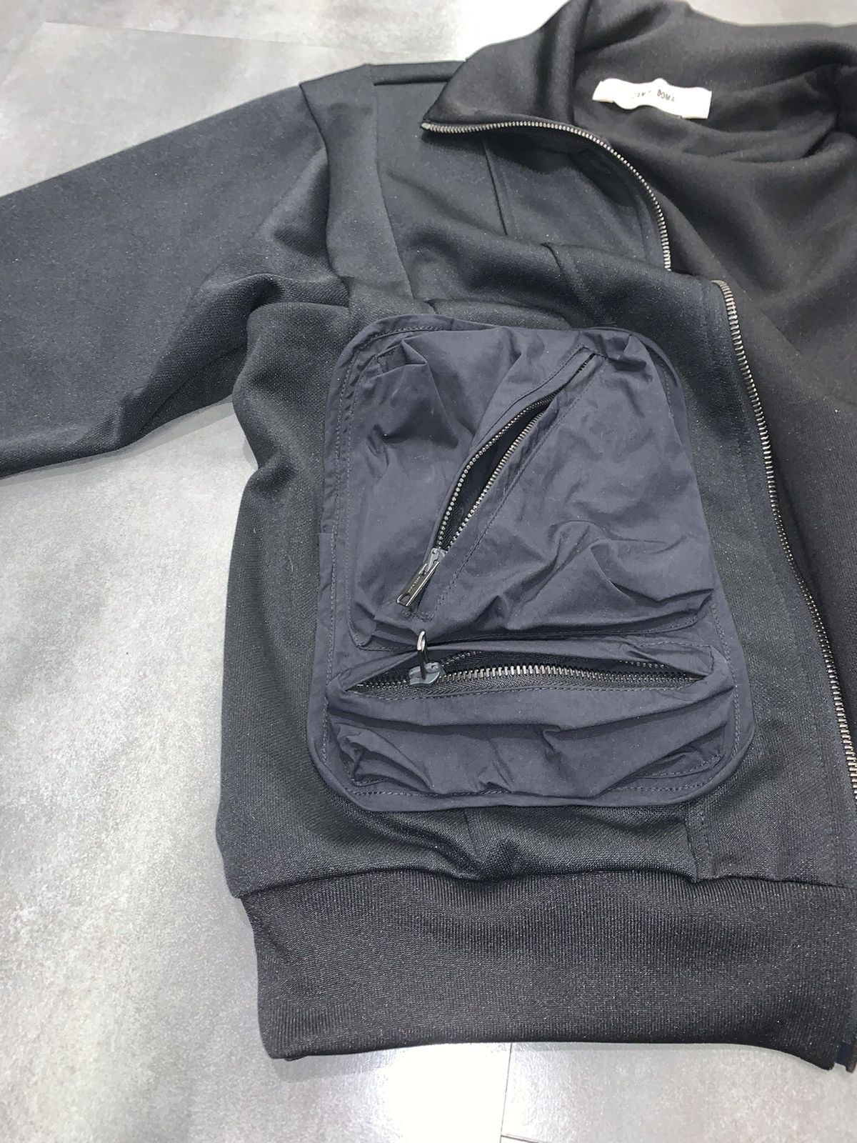 Damir Doma AW19/20 Damir Doma Technical Multipocket Bomber Jacket Size US S / EU 44-46 / 1 - 13 Thumbnail