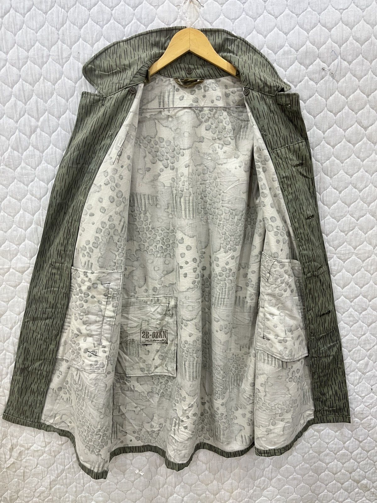 Vintage (Mmm)🔥STEALS🔥VINTAGE 70’sMICHALOVCE MILITARY JACKET Size US L / EU 52-54 / 3 - 7 Thumbnail