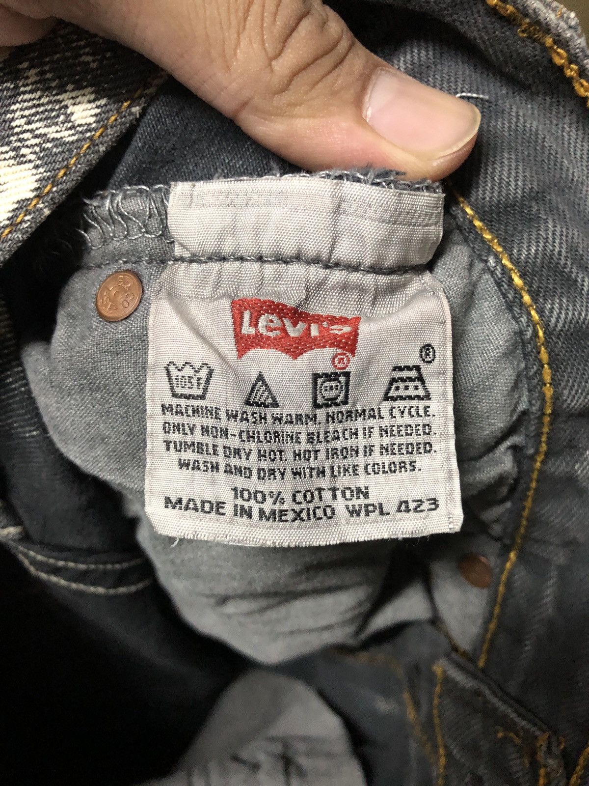 Levi's VINTAGE LEVIS DYE UNIQUE DENIM JEANS Size US 28 / EU 44 - 8 Thumbnail