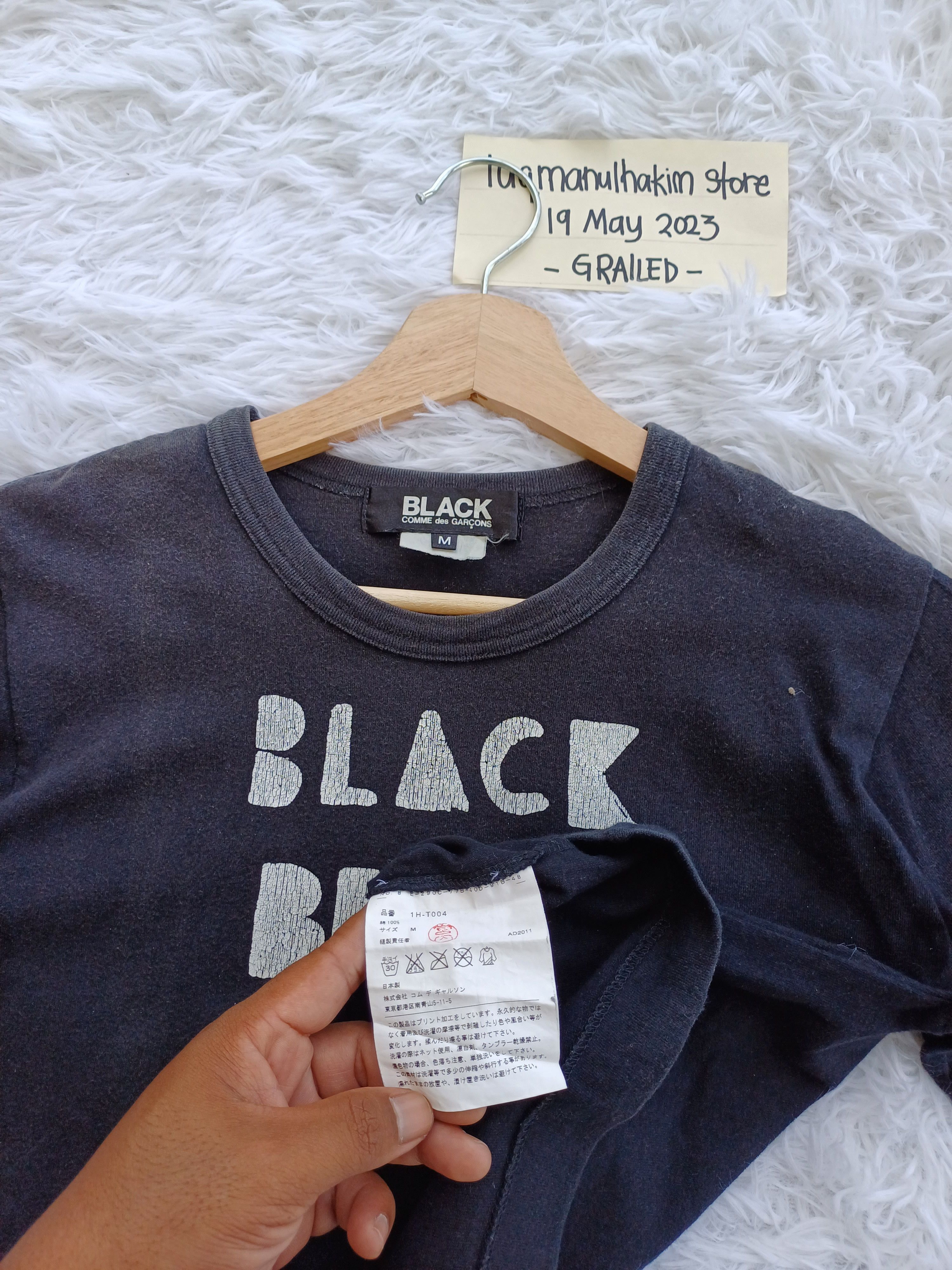 Comme des Garcons Rare Comme Des Garcons AD 2011 Black Black Tshirt Size US S / EU 44-46 / 1 - 7 Thumbnail