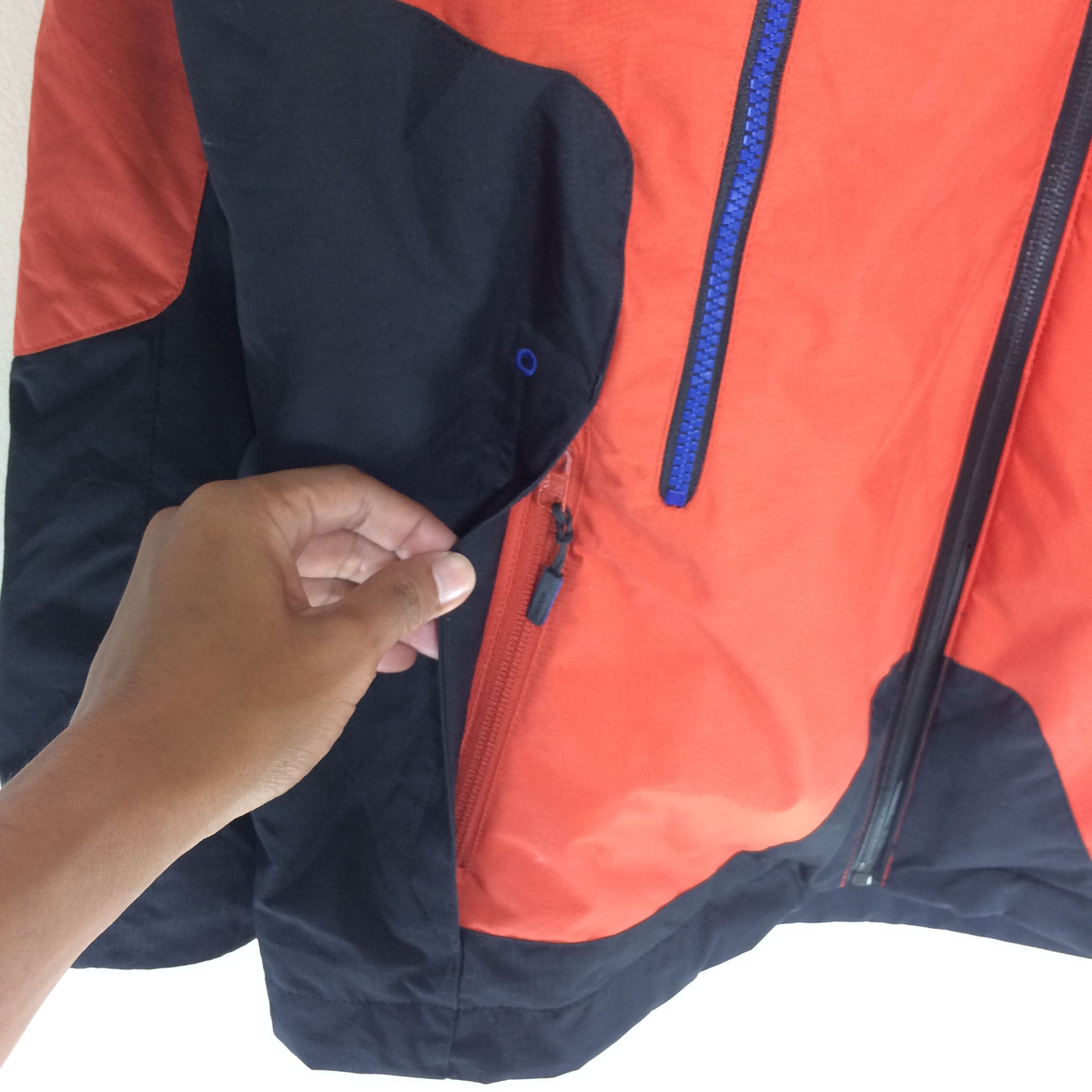 Descente Descente Heat Navi Allterrain Waterproof Hooded Jacket Size US L / EU 52-54 / 3 - 10 Thumbnail