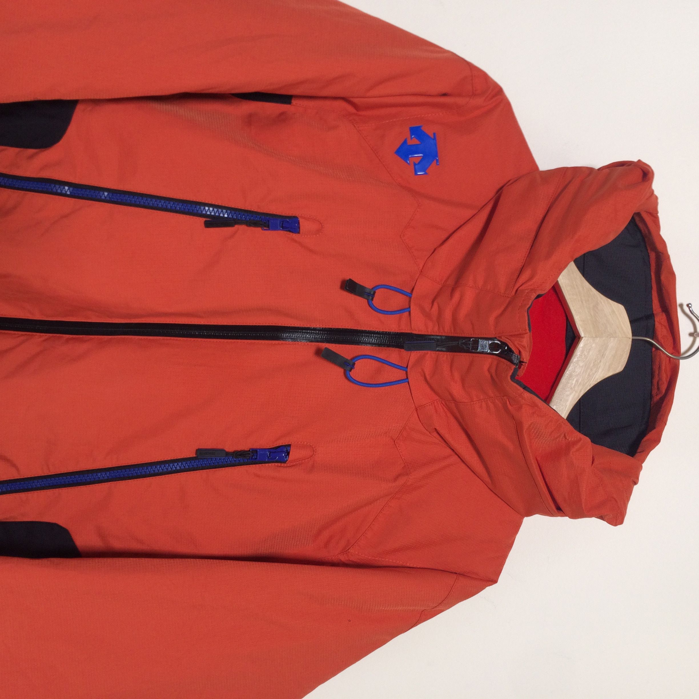 Descente Descente Heat Navi Allterrain Waterproof Hooded Jacket Size US L / EU 52-54 / 3 - 4 Thumbnail