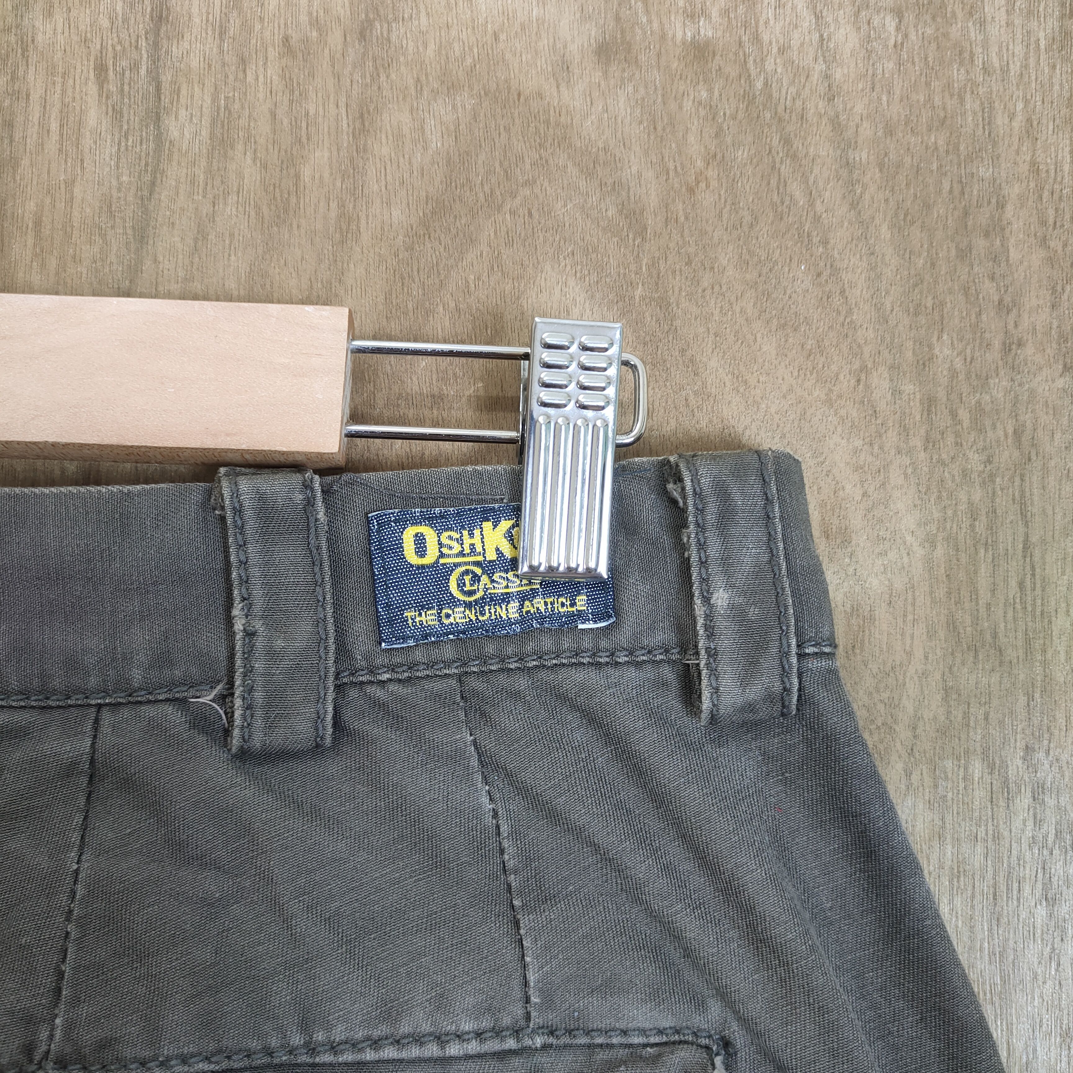 Oshkosh VINTAGE BROWN BAGGY CARGO PANTS Size US 32 / EU 48 - 9 Thumbnail