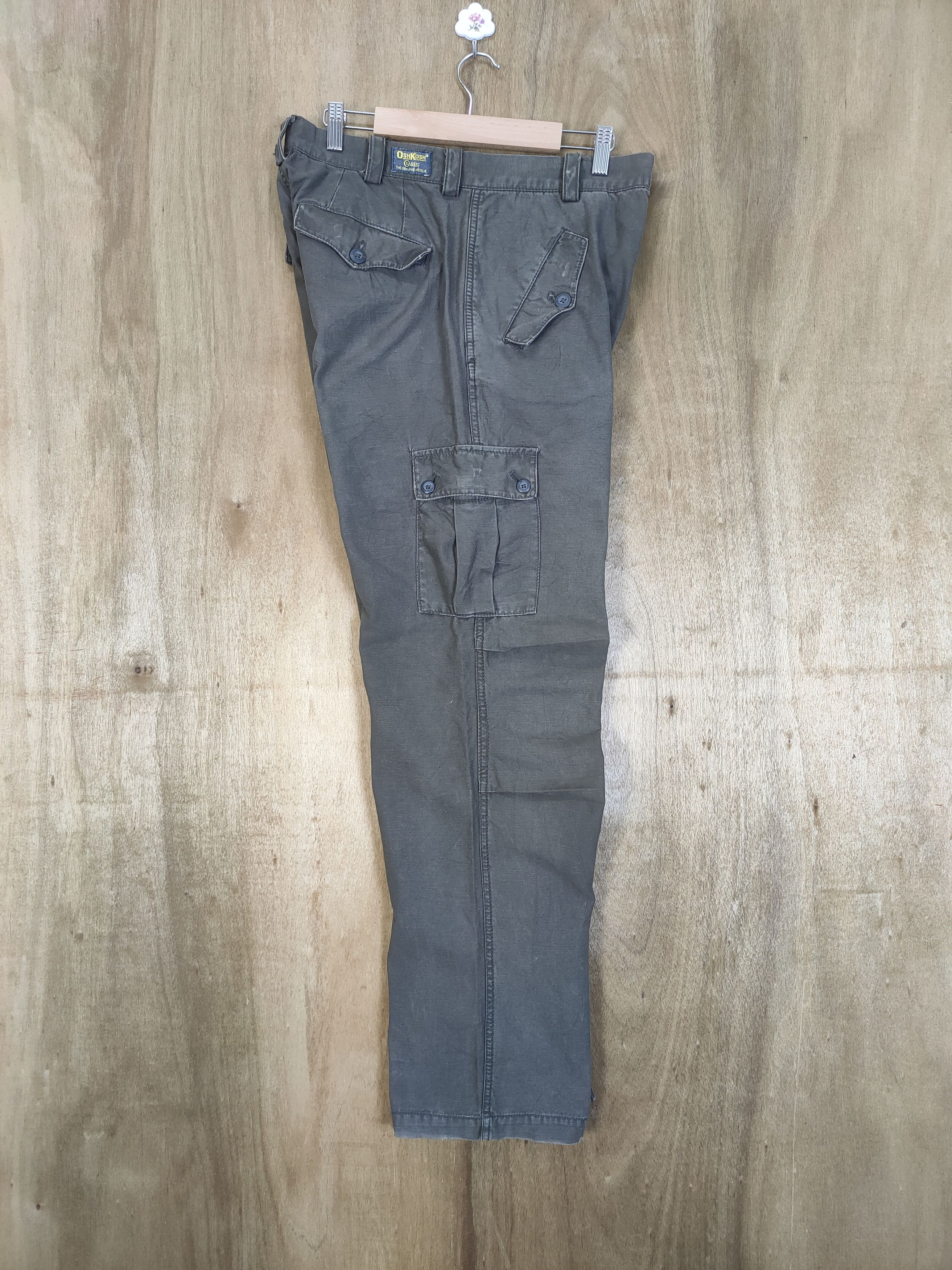 Oshkosh VINTAGE BROWN BAGGY CARGO PANTS Size US 32 / EU 48 - 14 Thumbnail