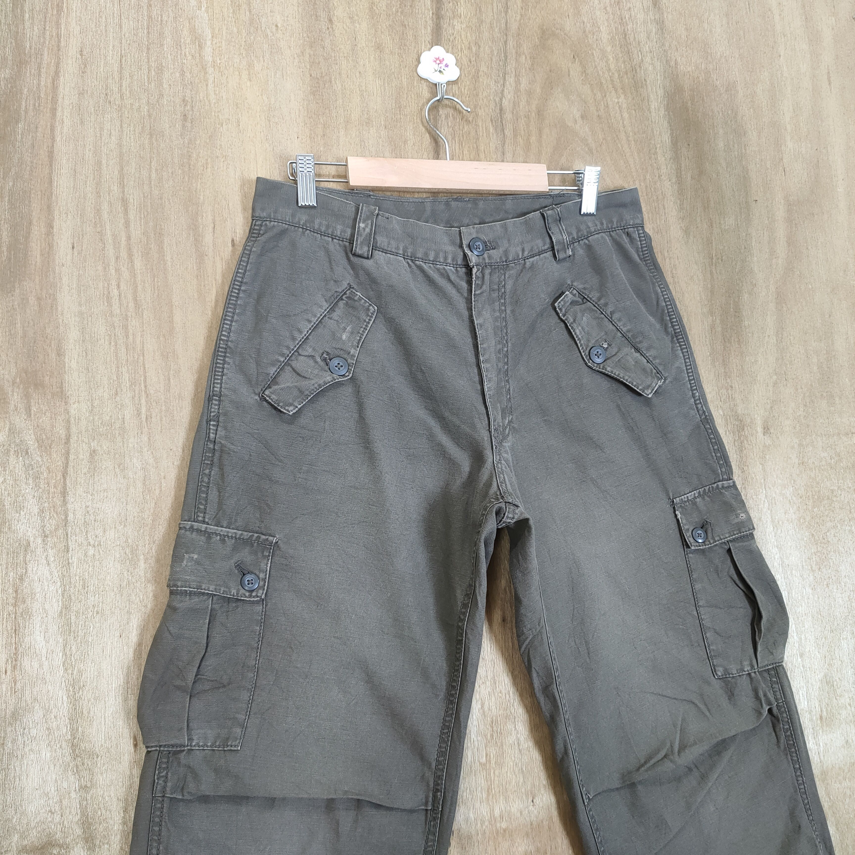 Oshkosh VINTAGE BROWN BAGGY CARGO PANTS Size US 32 / EU 48 - 4 Thumbnail