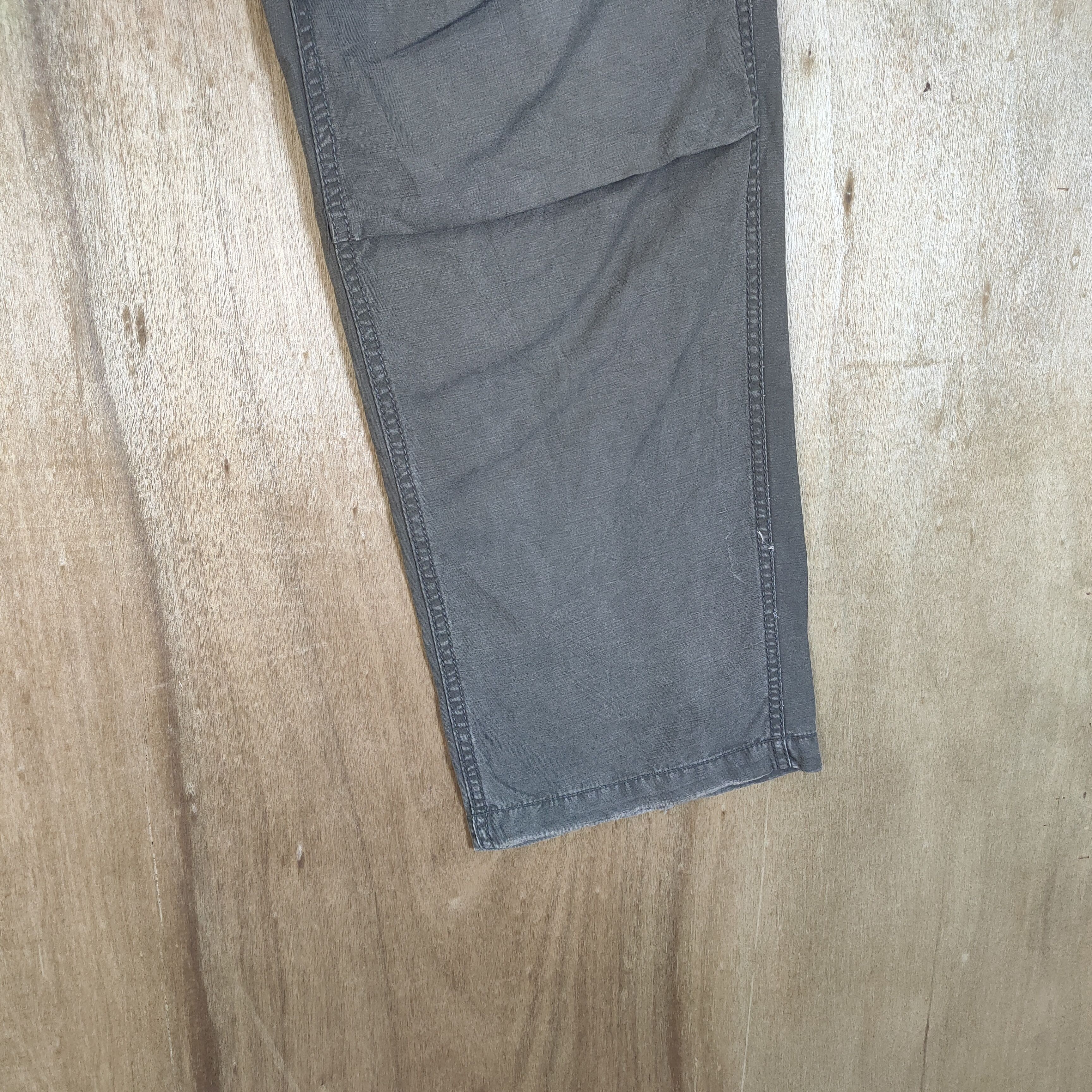 Oshkosh VINTAGE BROWN BAGGY CARGO PANTS Size US 32 / EU 48 - 11 Thumbnail