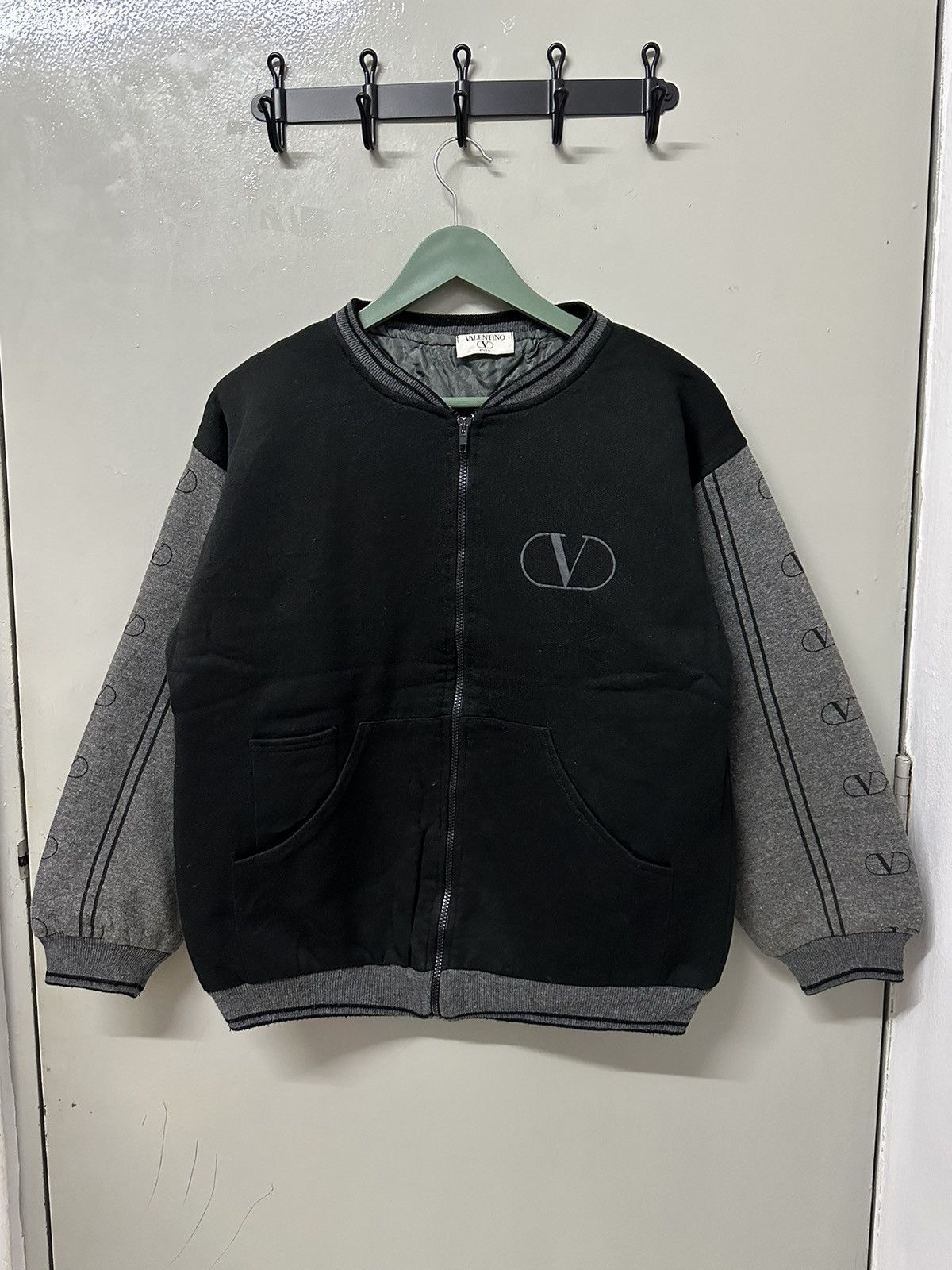 image of Italian Designers x Valentino Vintage Valentino Studio Quilted Lined Zipper Jacket in Black (Size M