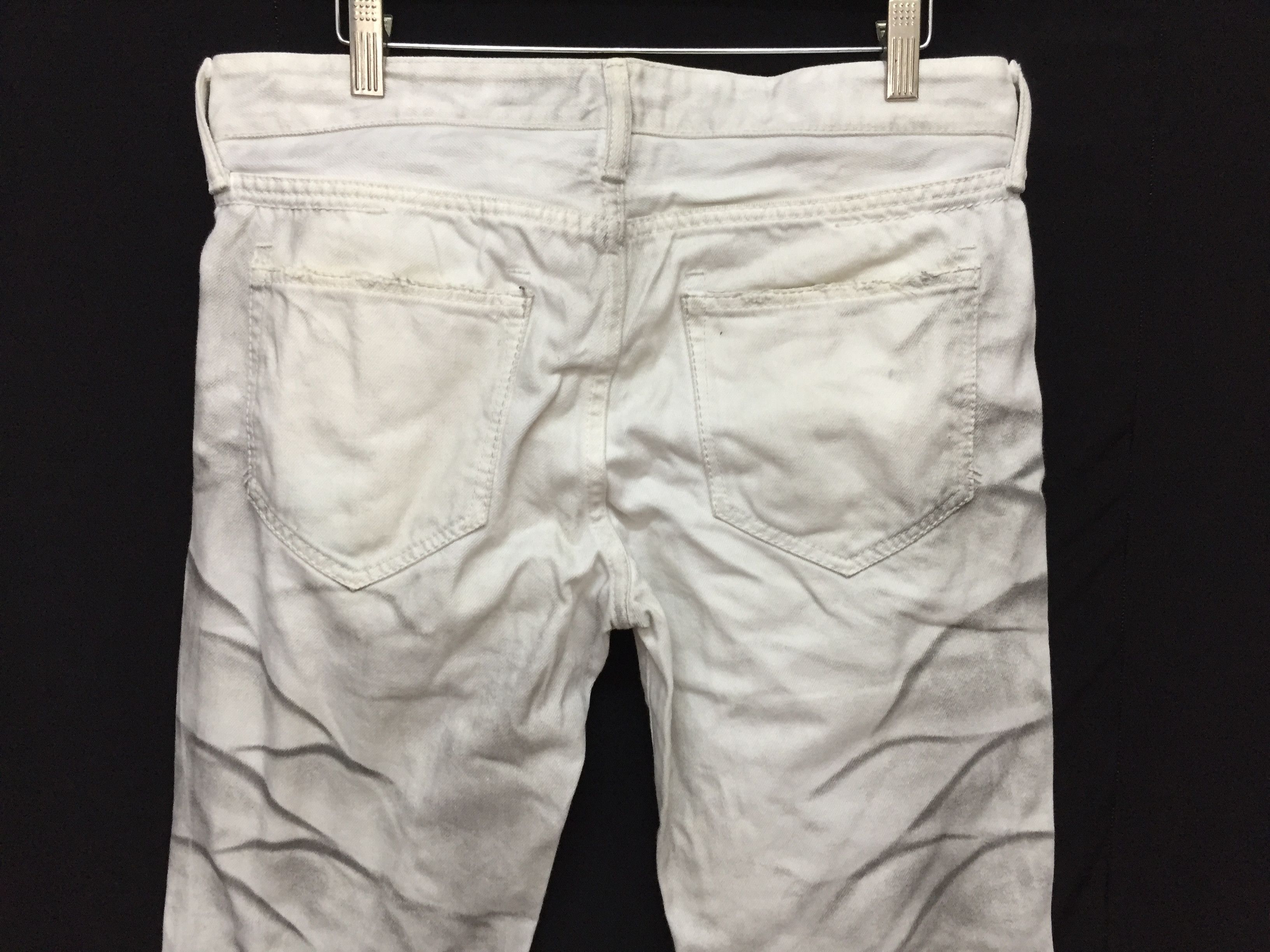 CIVARIZE 2013 Made in JAPAN CIVARIZE Dirty Whisker Zebra white denim Size US 32 / EU 48 - 13 Thumbnail