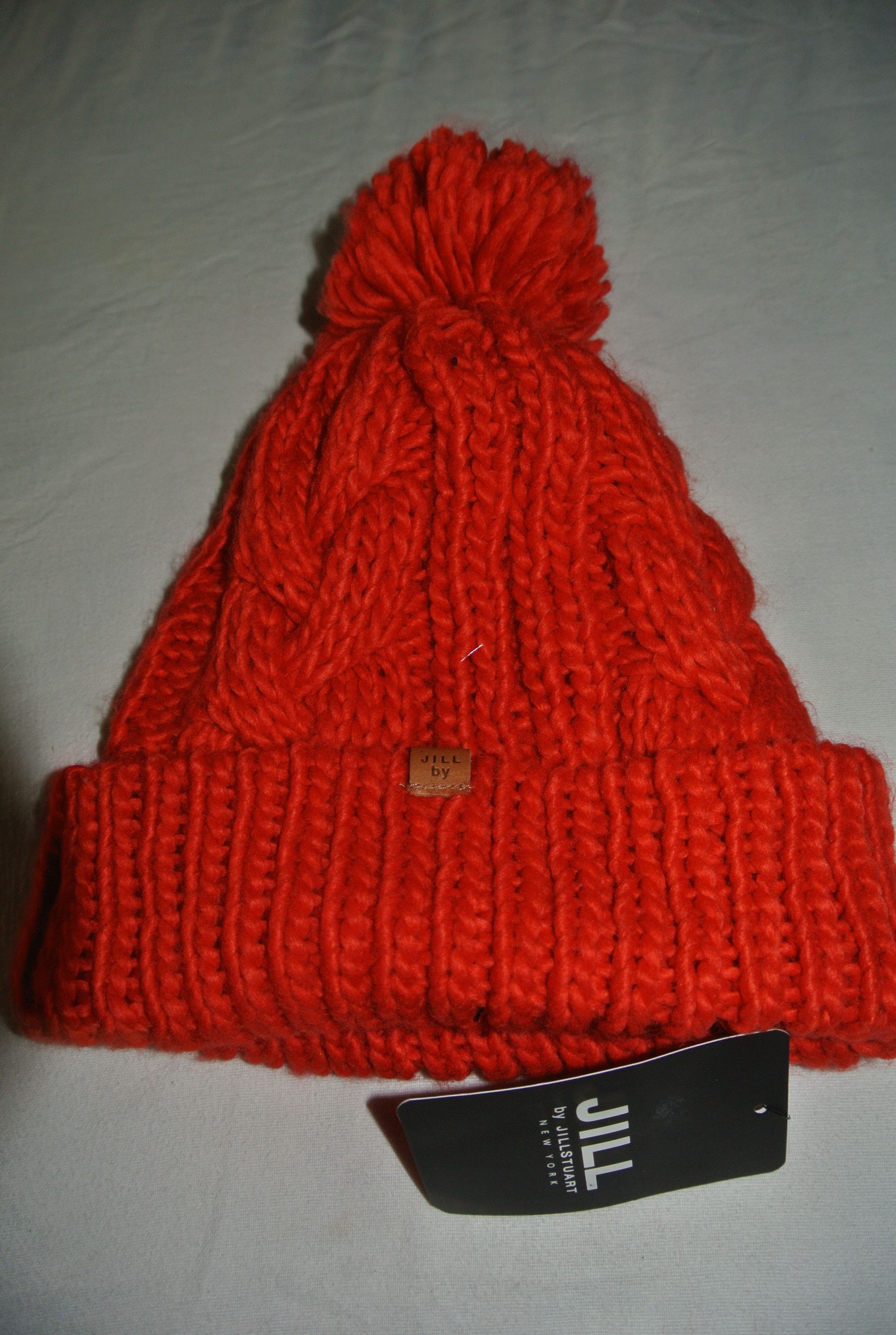 Jil Stuart H47 Jil Stuart Red Beanie double lined wool duvet NEW Size ONE SIZE - 2 Thumbnail